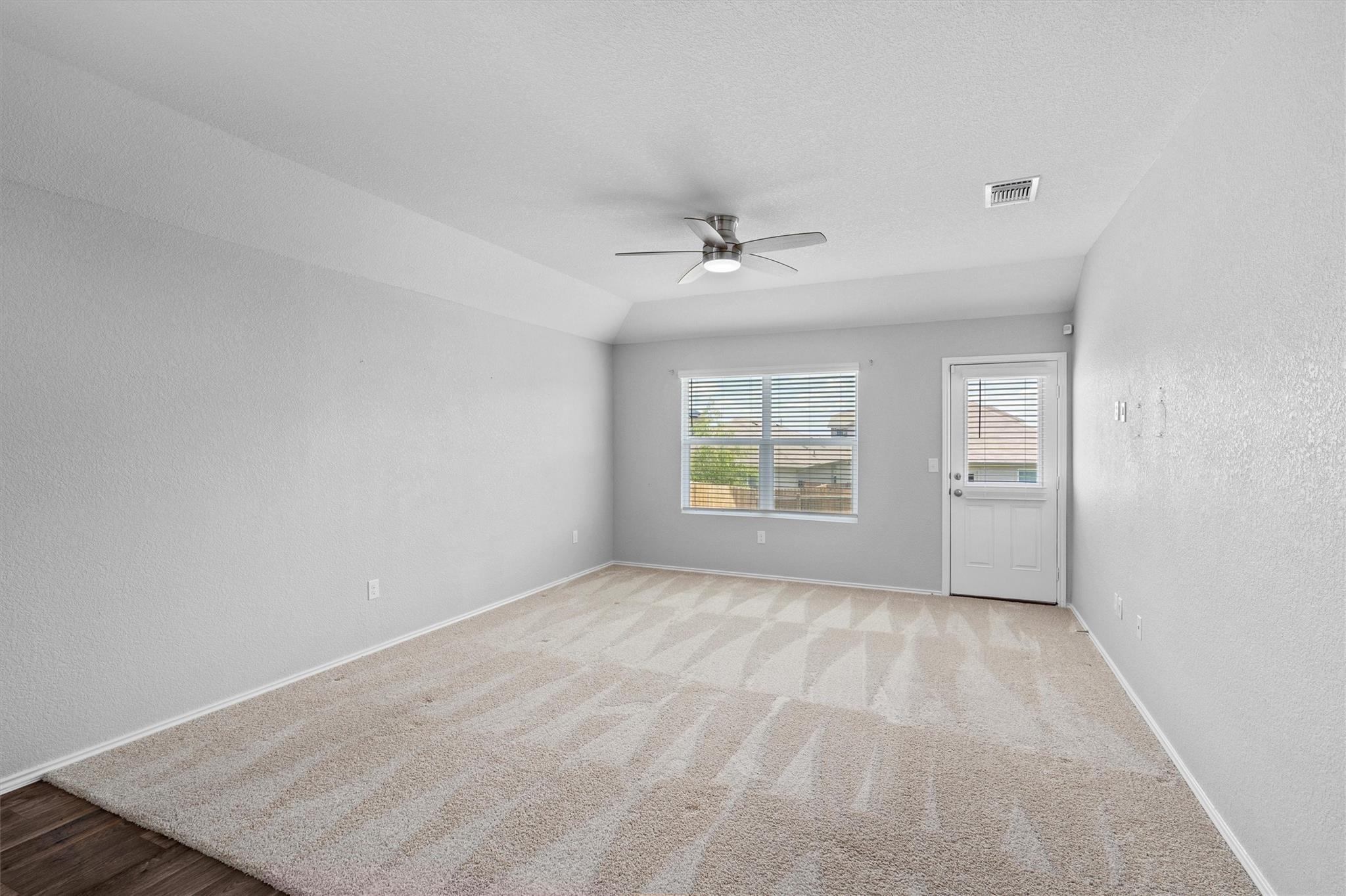 14915 Gypsum Mill Rd Property Photo 10