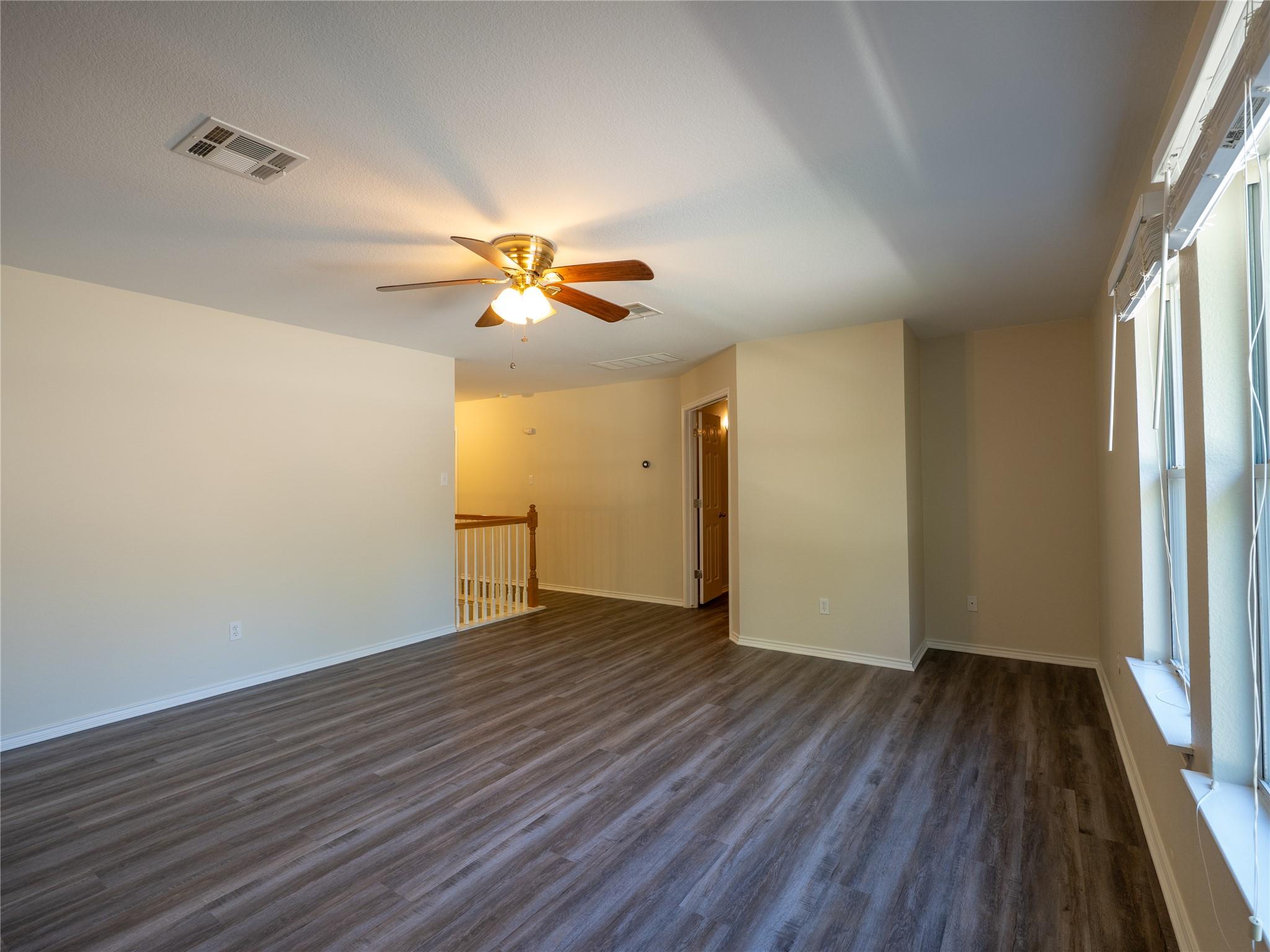 1710 Lomita Dr Property Photo 12