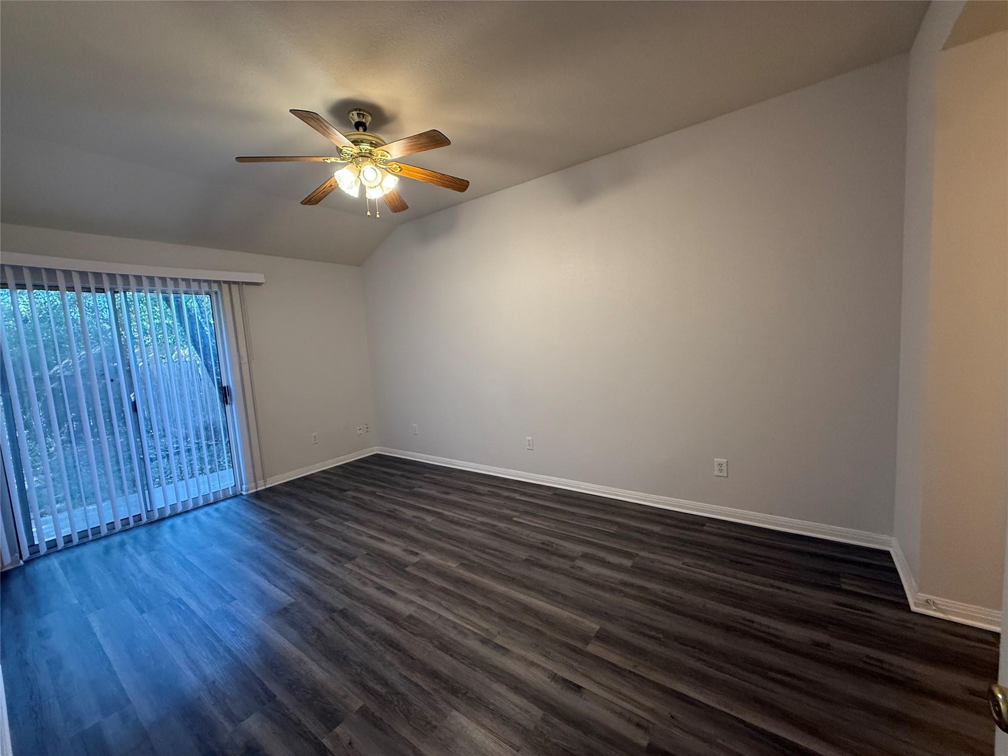 8713 Talyne Chaise Cir #a Property Photo 3