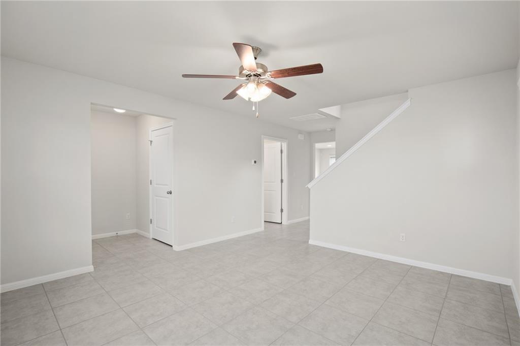 18014 Lungo St Property Photo 5