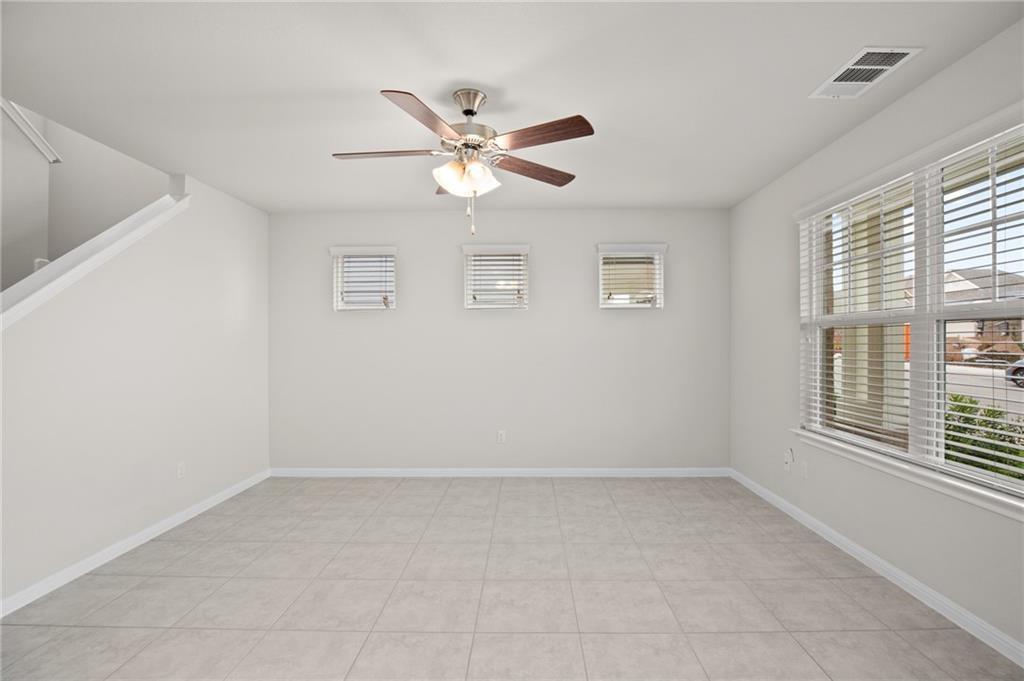 18014 Lungo St Property Photo 7