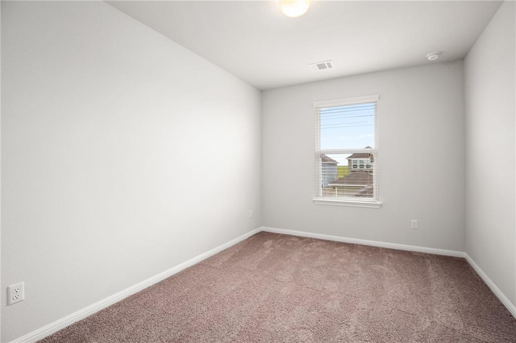 18014 Lungo St Property Photo 12