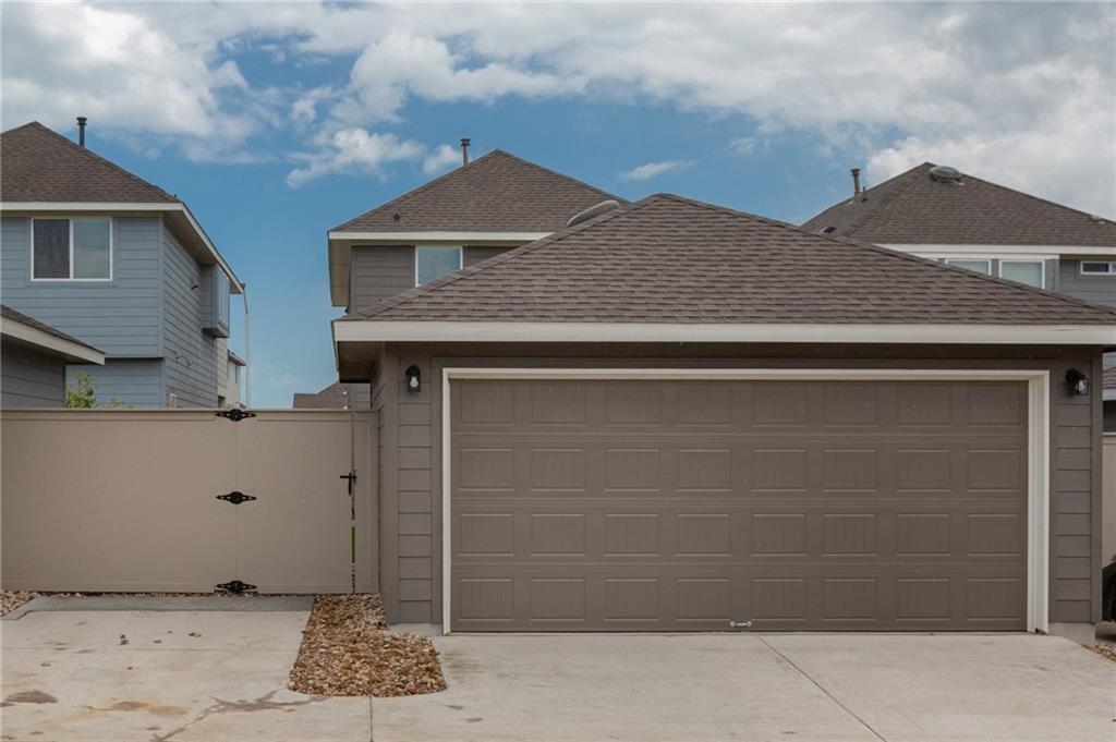 18014 Lungo St Property Photo 21