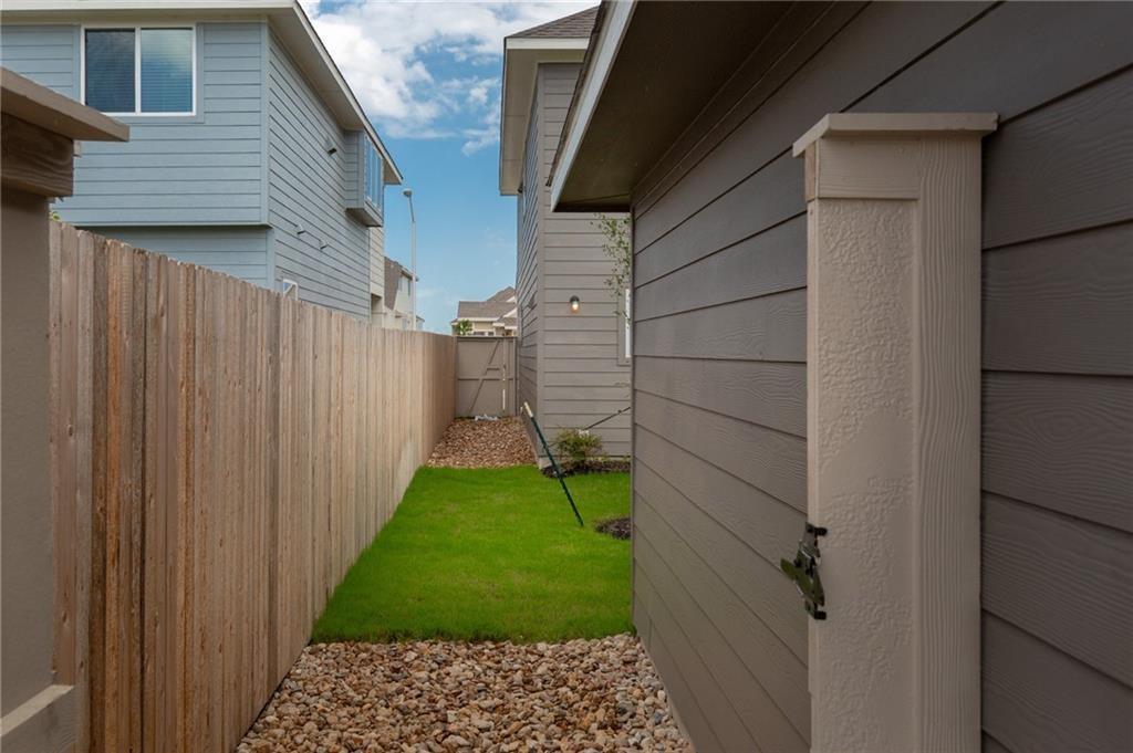 18014 Lungo St Property Photo 22