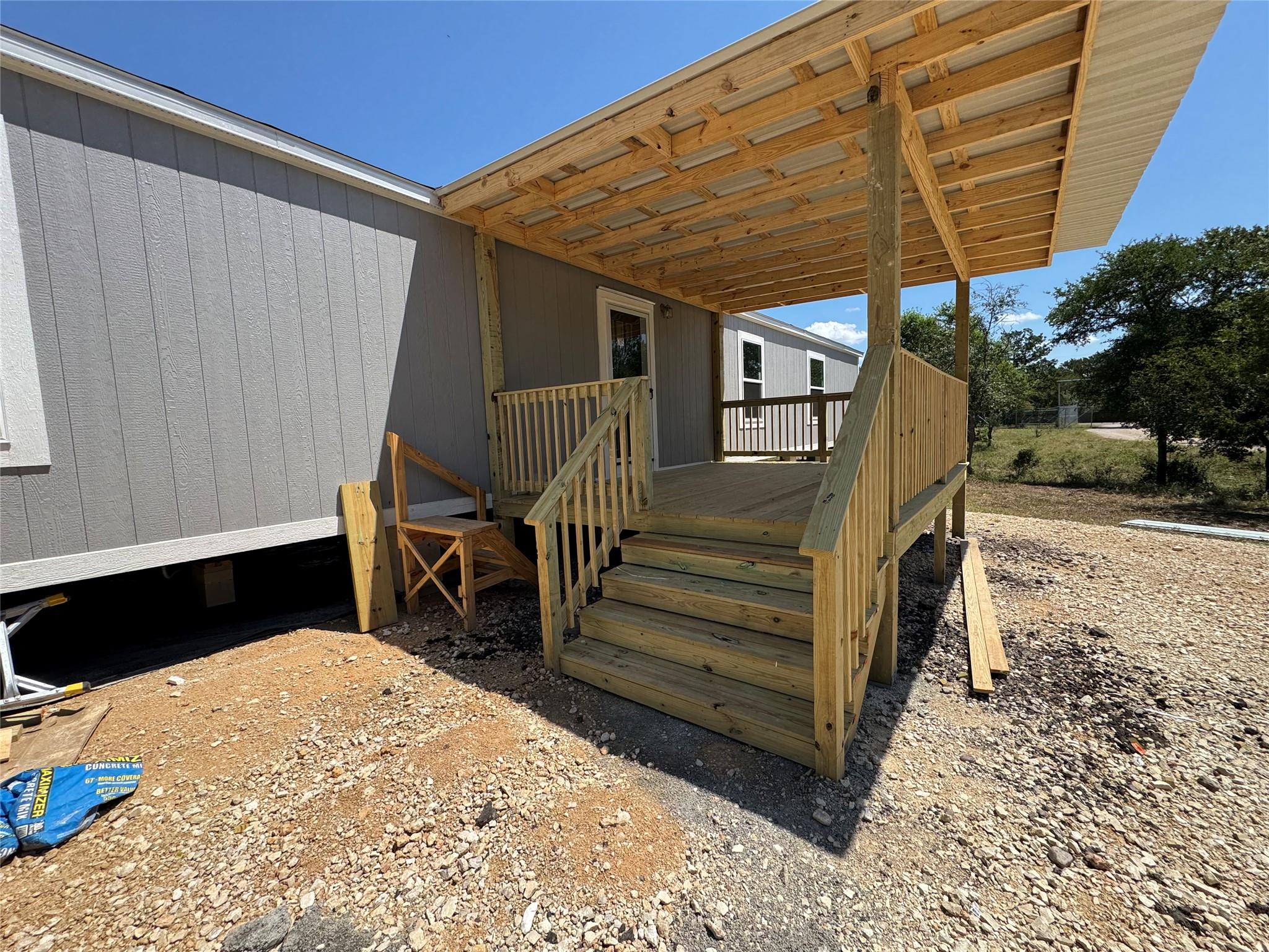 277 Elm Forest Loop ##b Property Photo 1