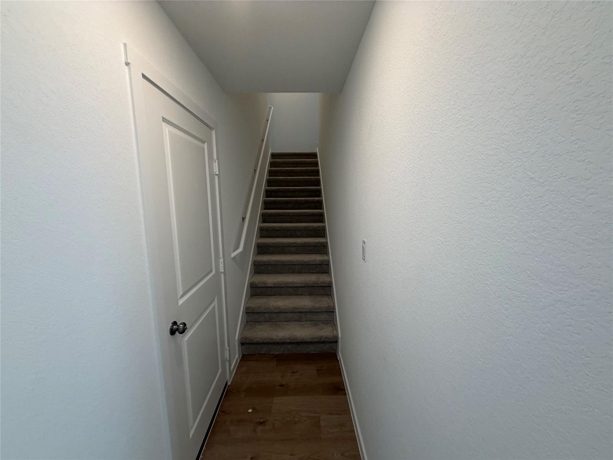305 Rockies Rd Property Photo 4