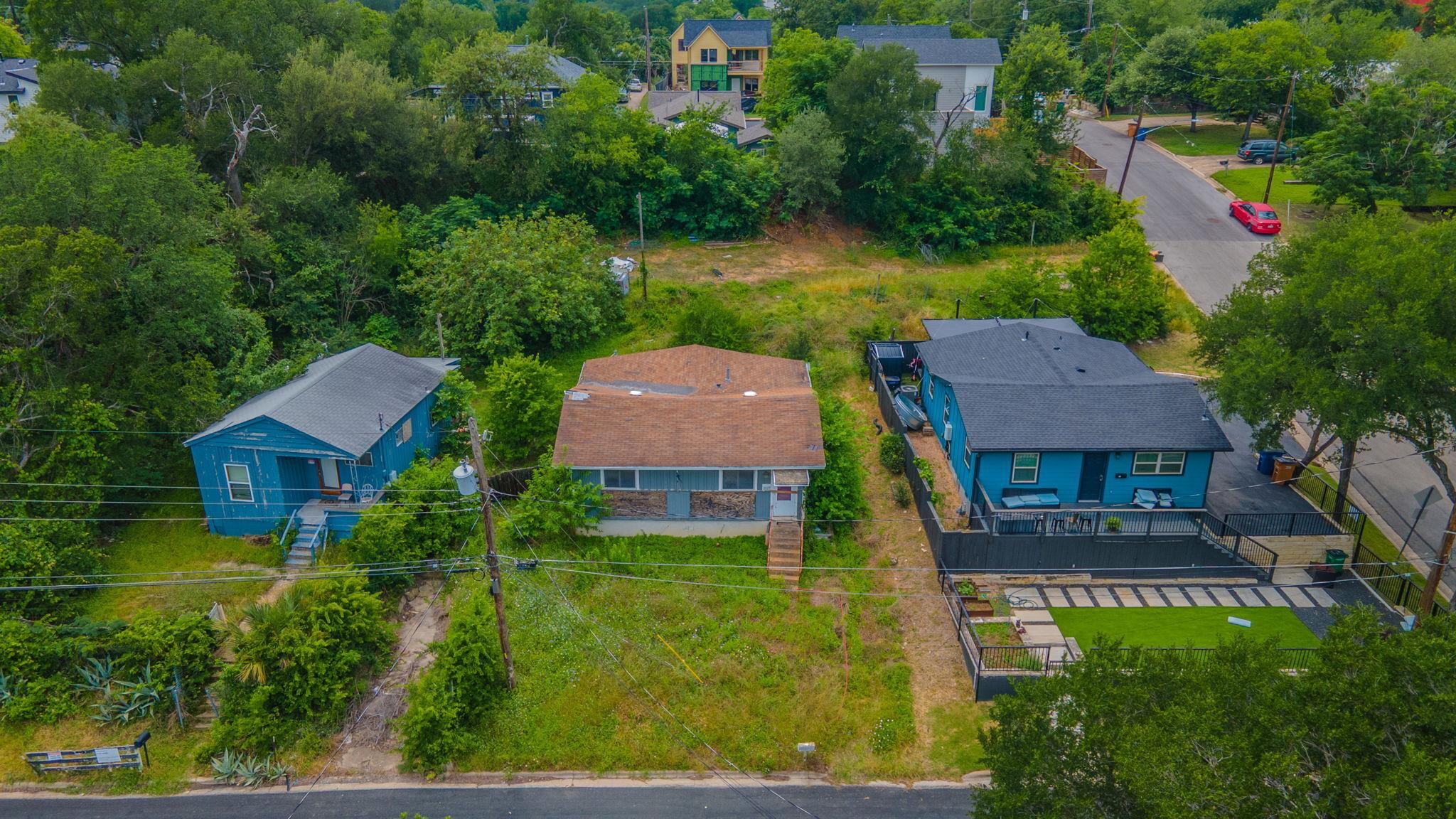 1410 Luna St Property Photo 1