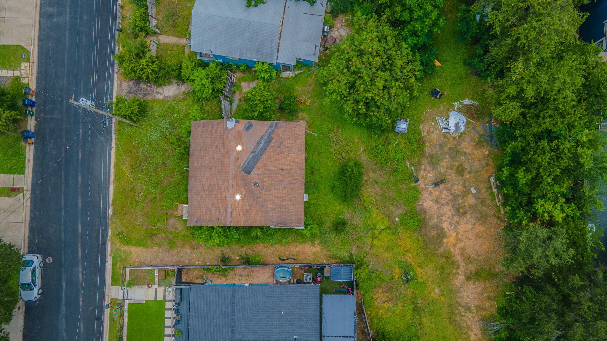 1410 Luna St Property Photo 2