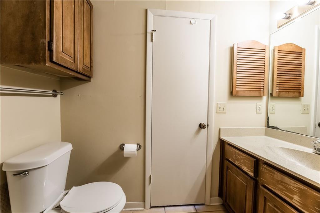 2216 San Gabriel St #206 Property Photo 9