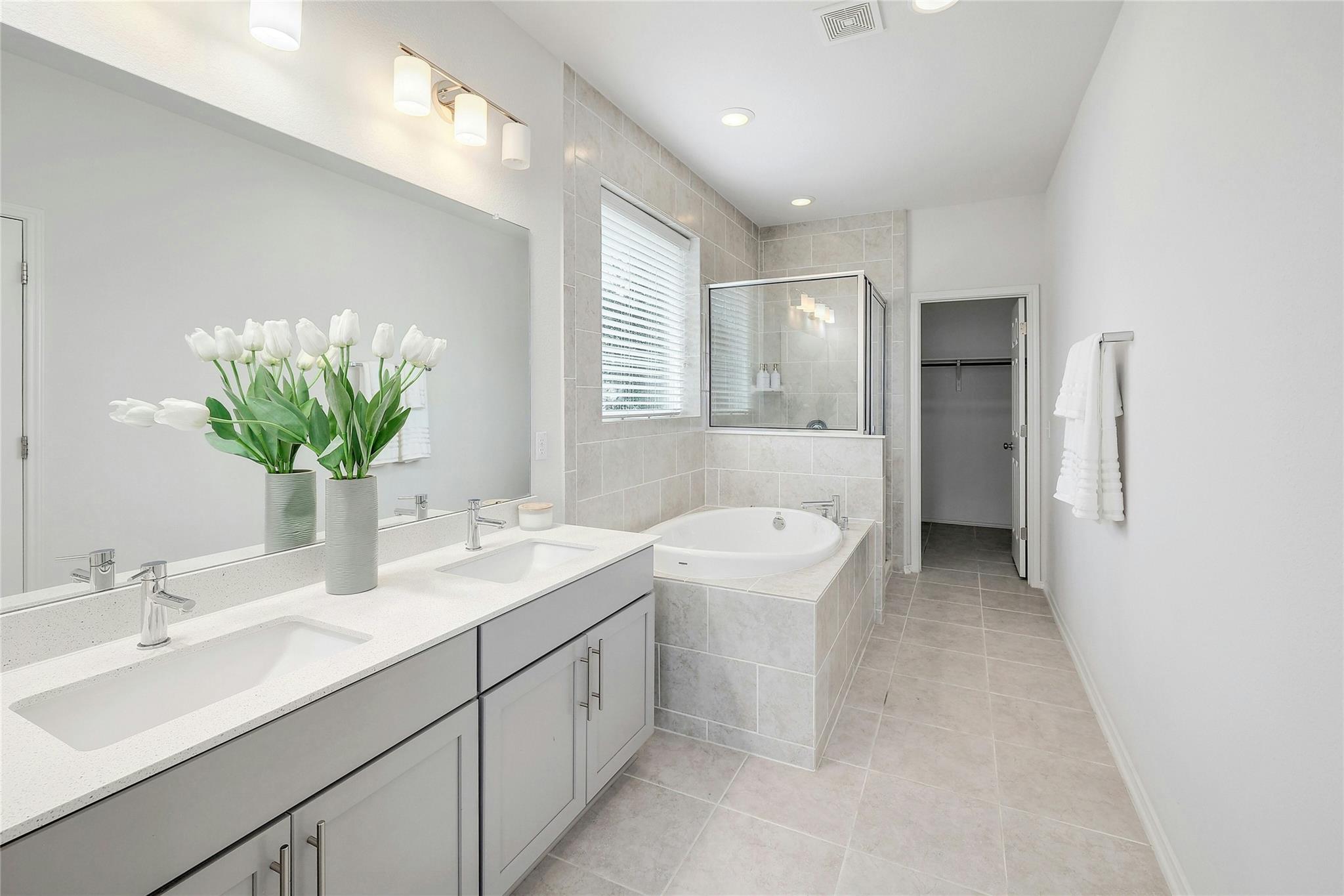 1800 Crimson Rosella Trl Property Photo 21