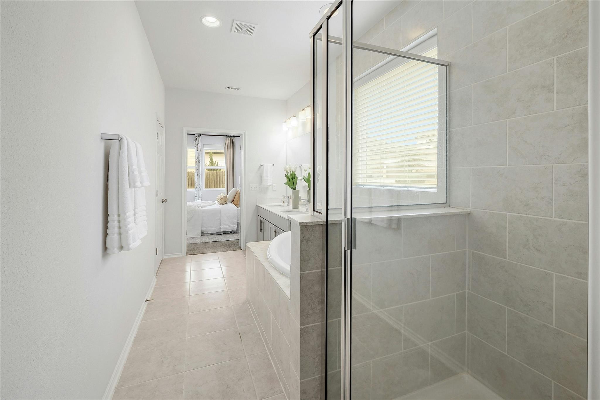 1800 Crimson Rosella Trl Property Photo 23