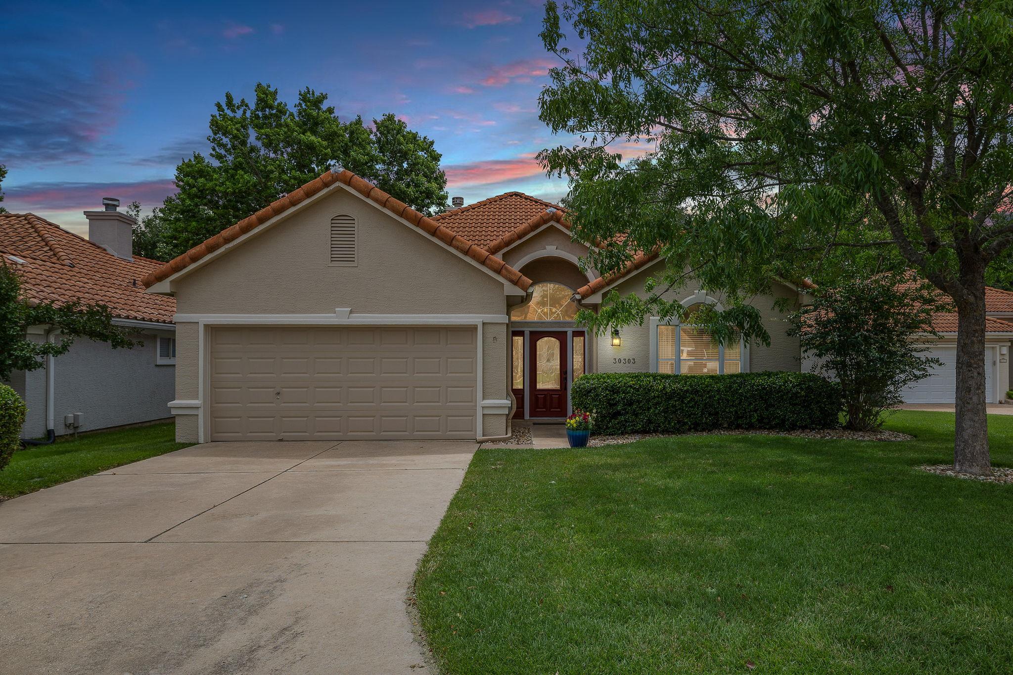 30303 Briarcrest Dr Property Photo 1