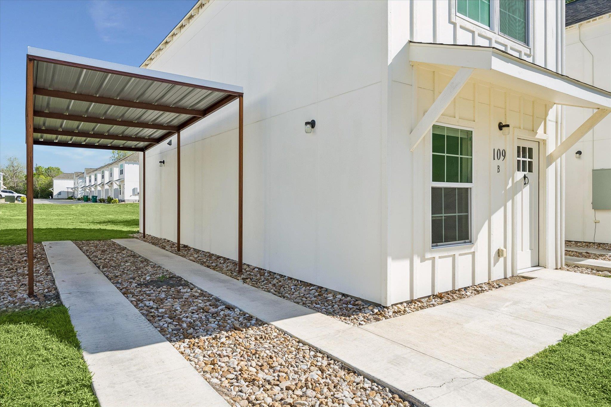 230 Debus Dr ##109b Property Photo 2