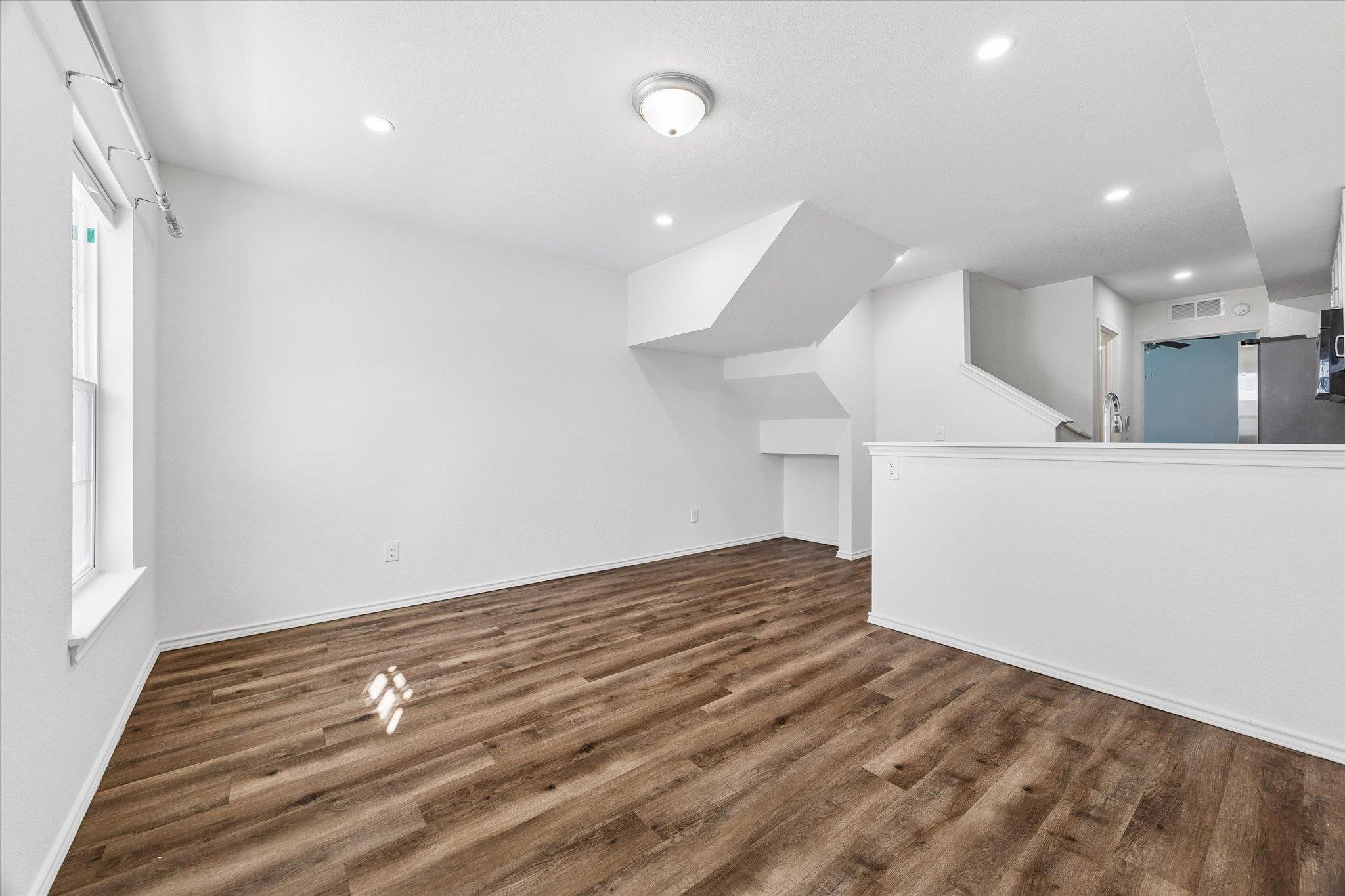 230 Debus Dr ##109b Property Photo 5