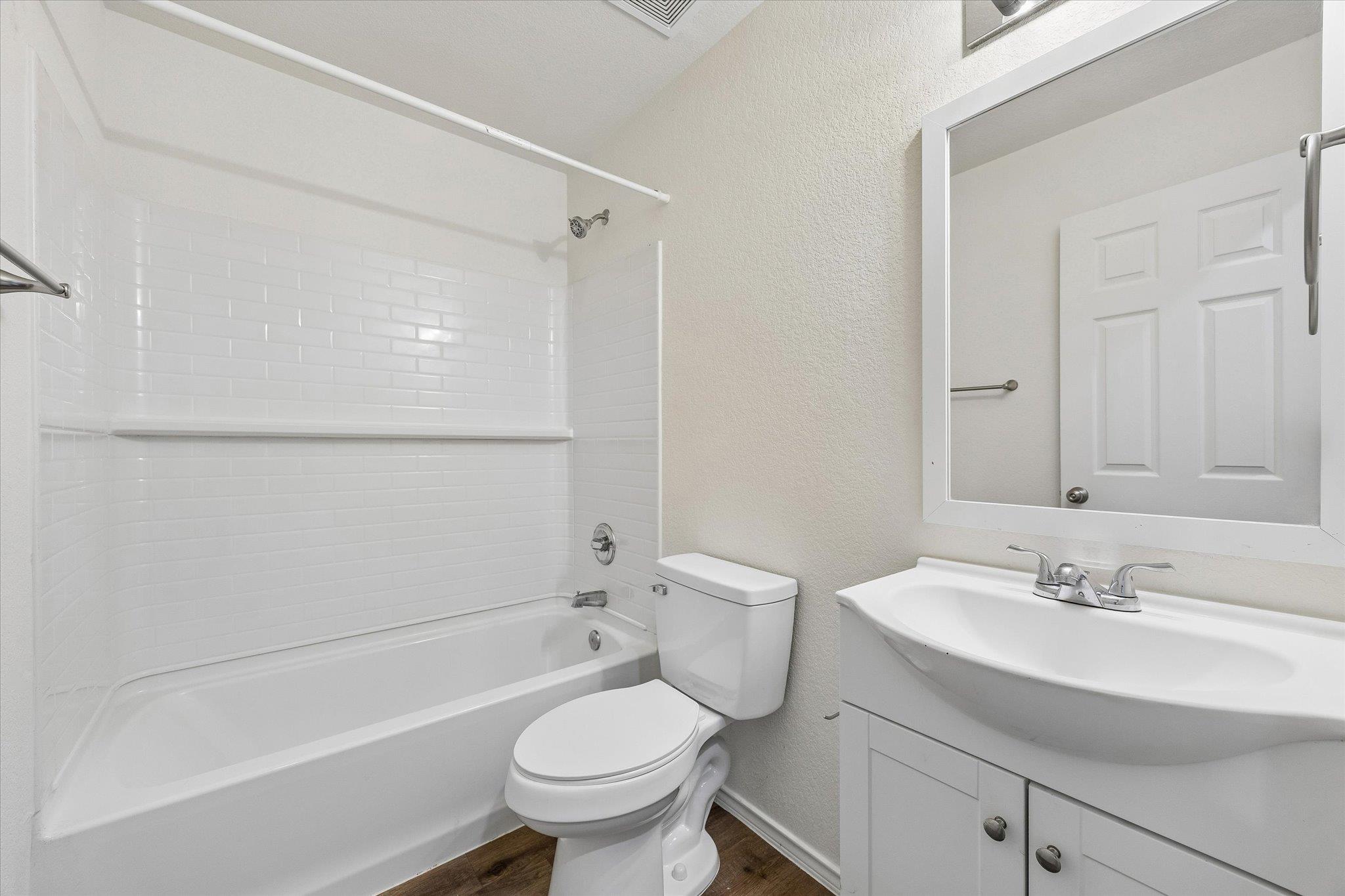 230 Debus Dr ##109b Property Photo 13