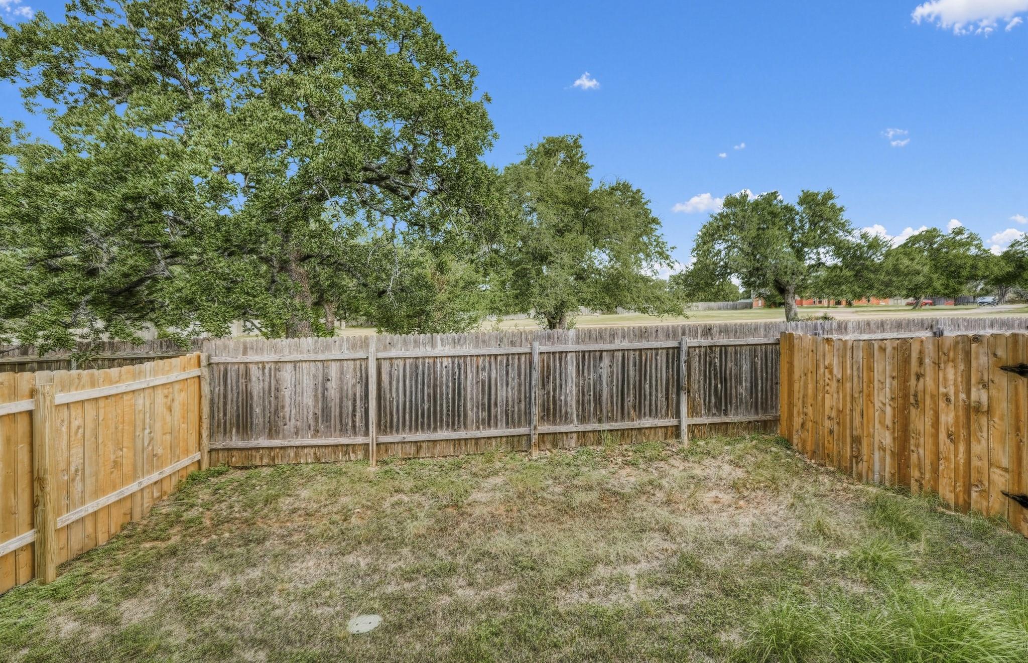 2410 Great Oaks Dr #401 Property Photo 5