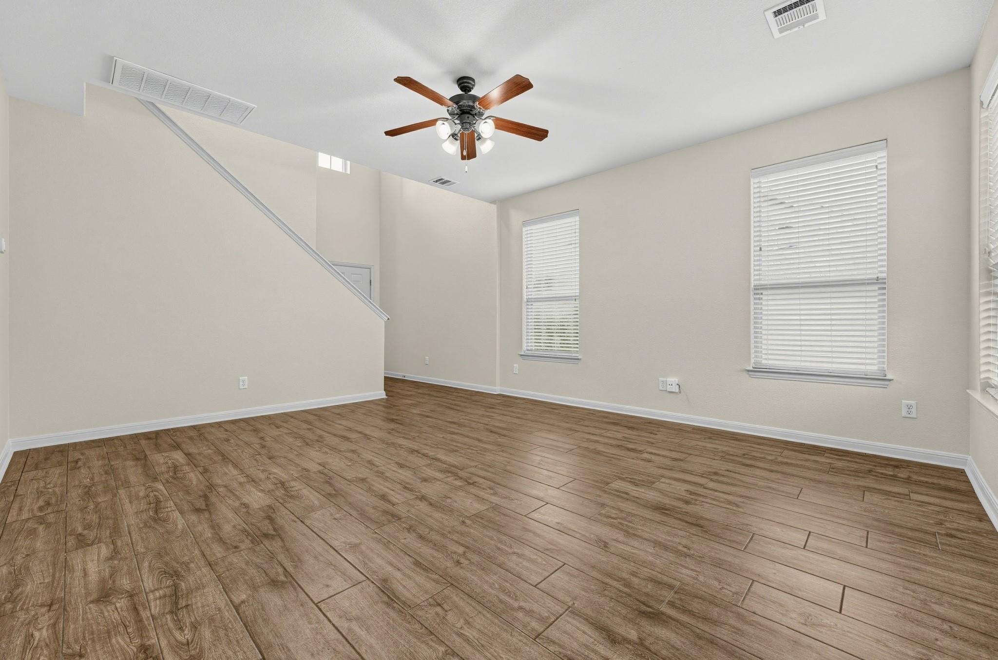 2410 Great Oaks Dr #401 Property Photo 23