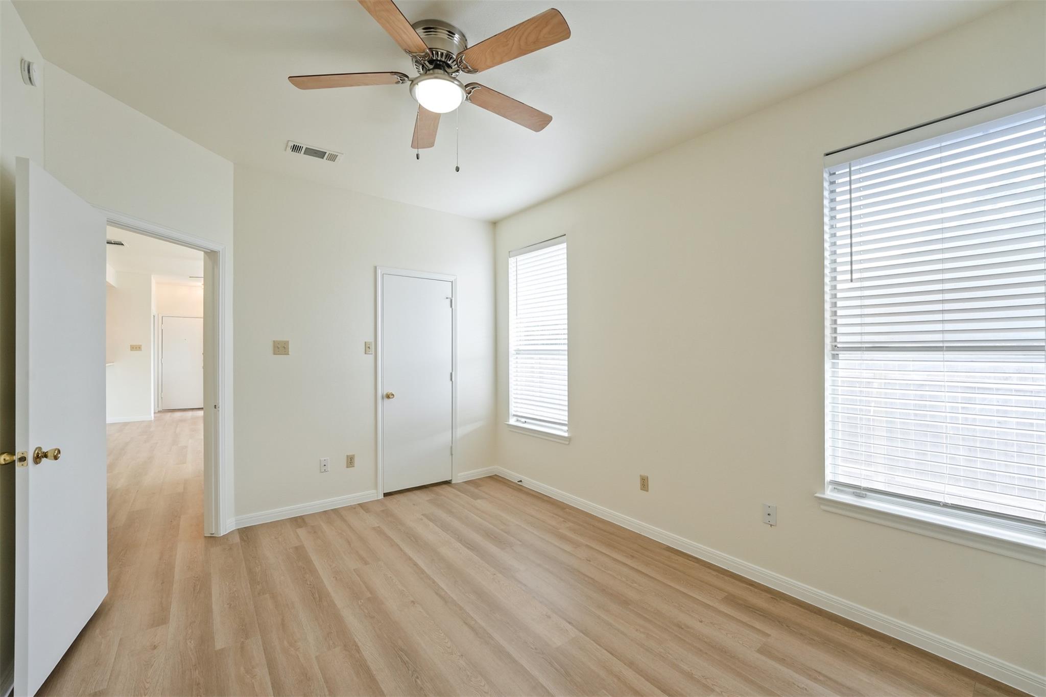 500 Gregory Ct Property Photo 10