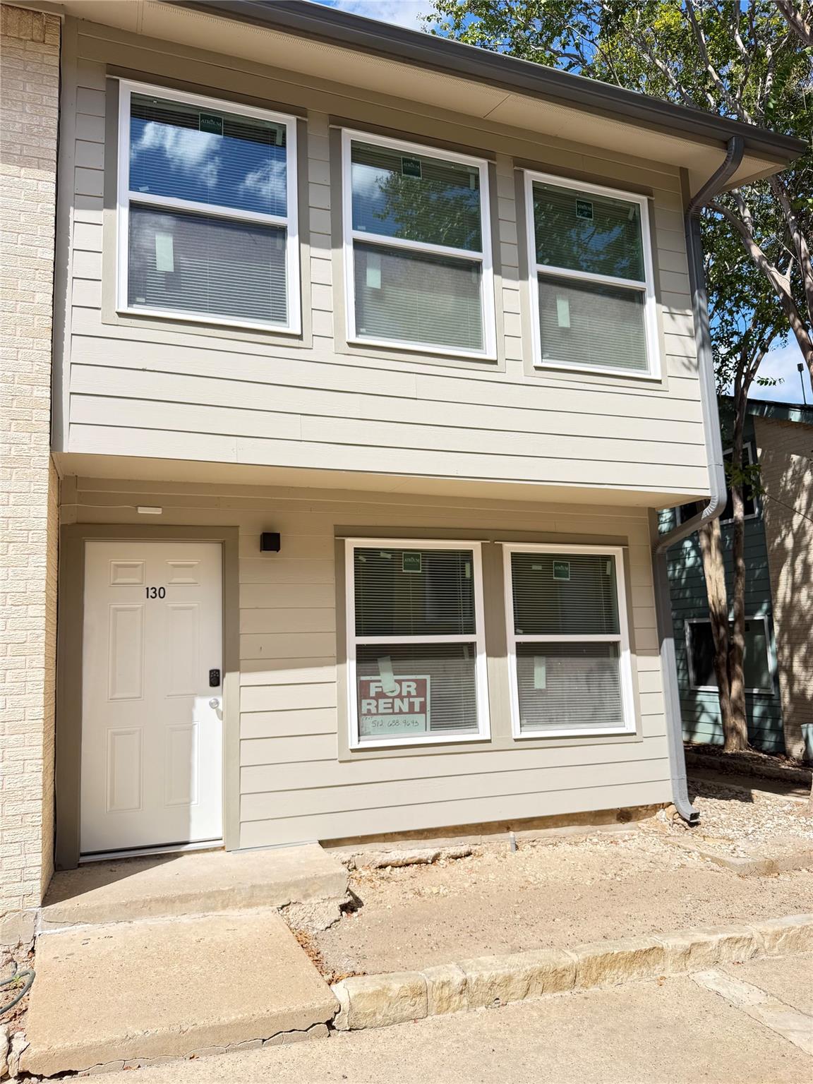 2124 Burton Dr #130 Property Photo 8