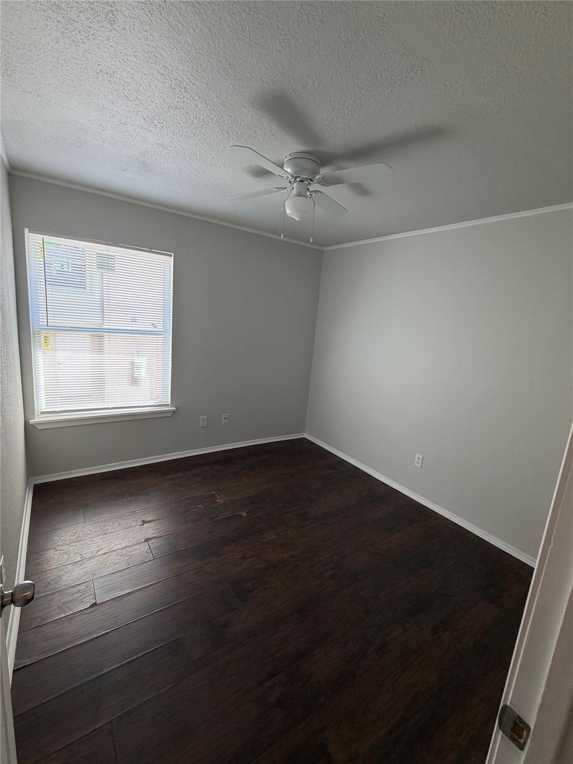2124 Burton Dr #130 Property Photo 10