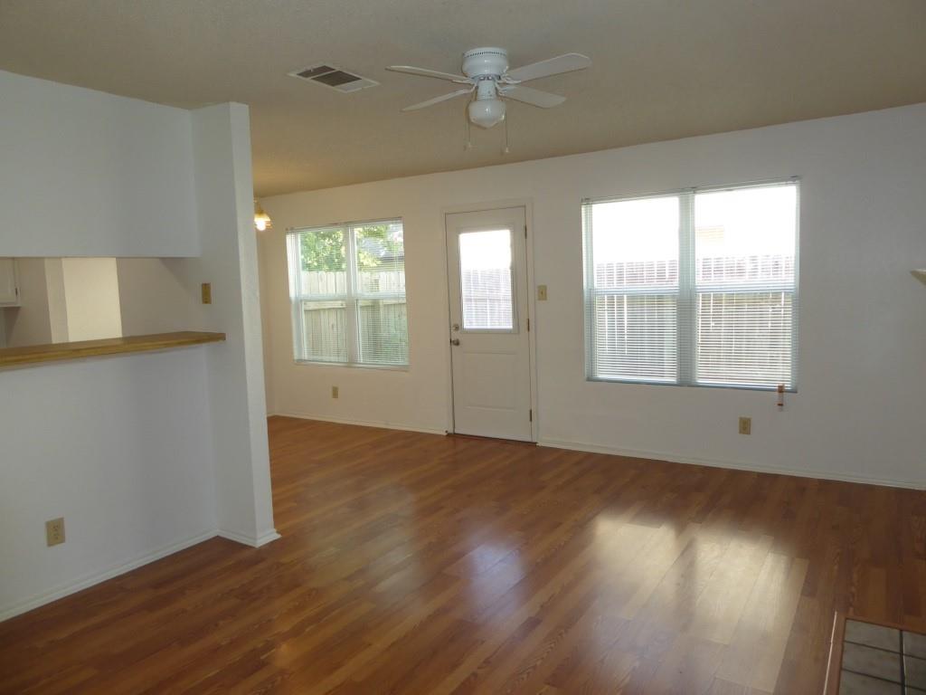 9102 Sanger Dr #a Property Photo 4