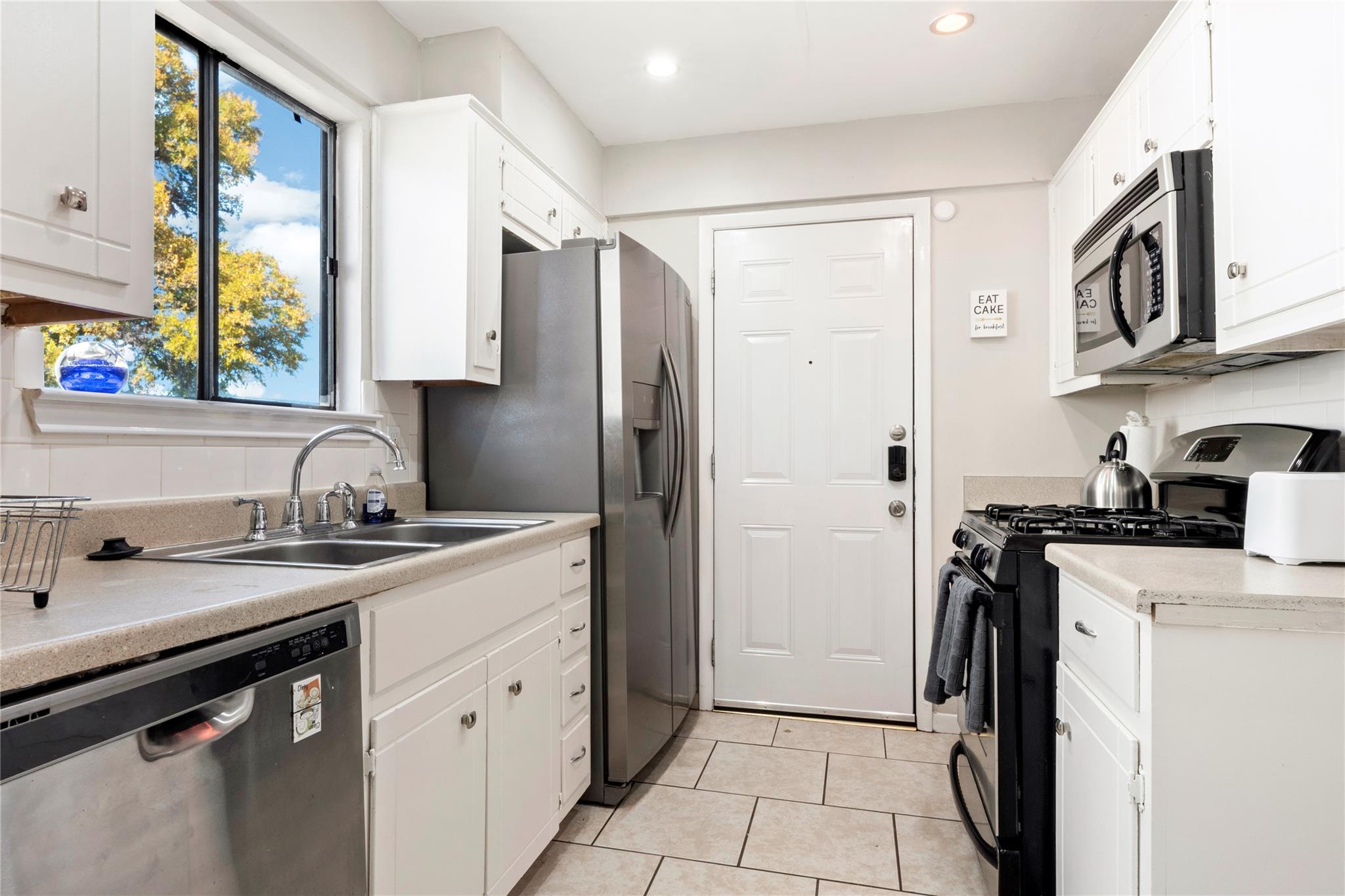 3222 Tamarron Blvd #a&b Property Photo 8