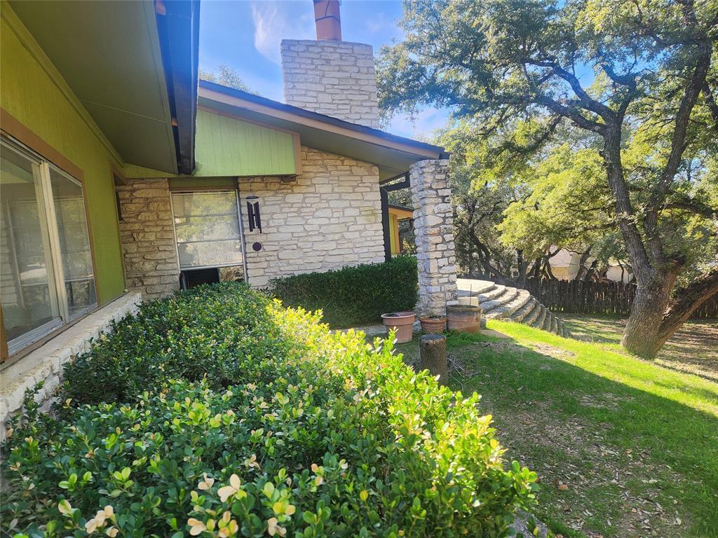 22001 Moffat Dr Property Photo