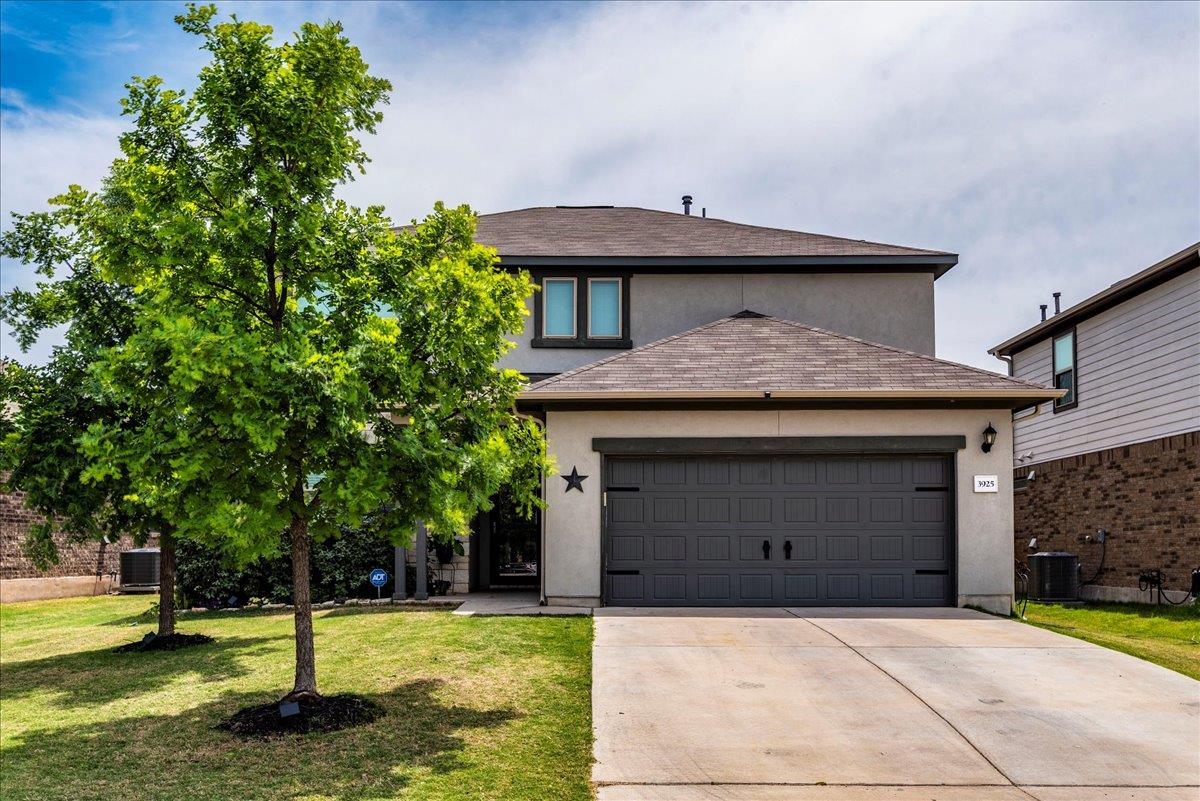 3925 Lyndsey Marie Ln Property Photo