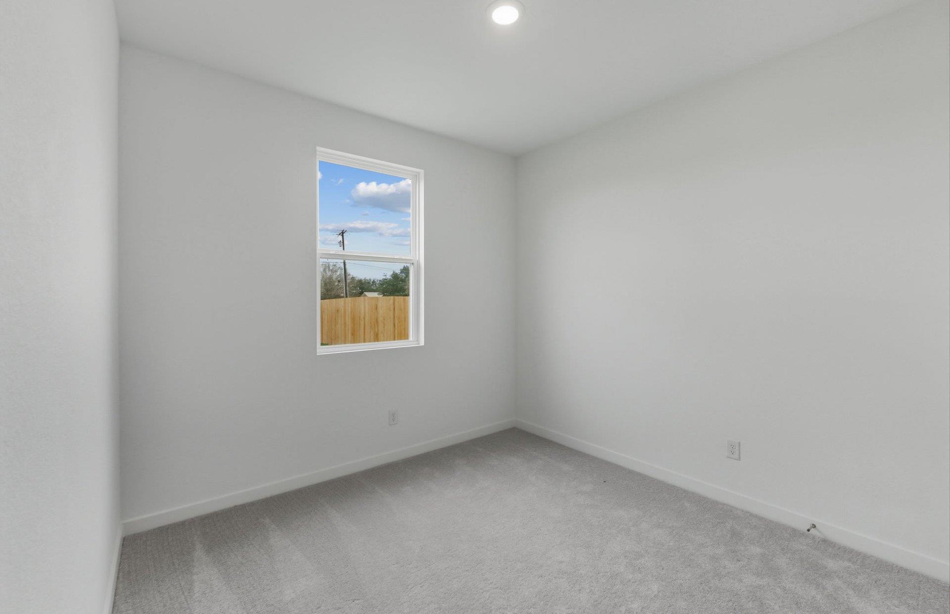 341 Sullivan Way Property Photo 17