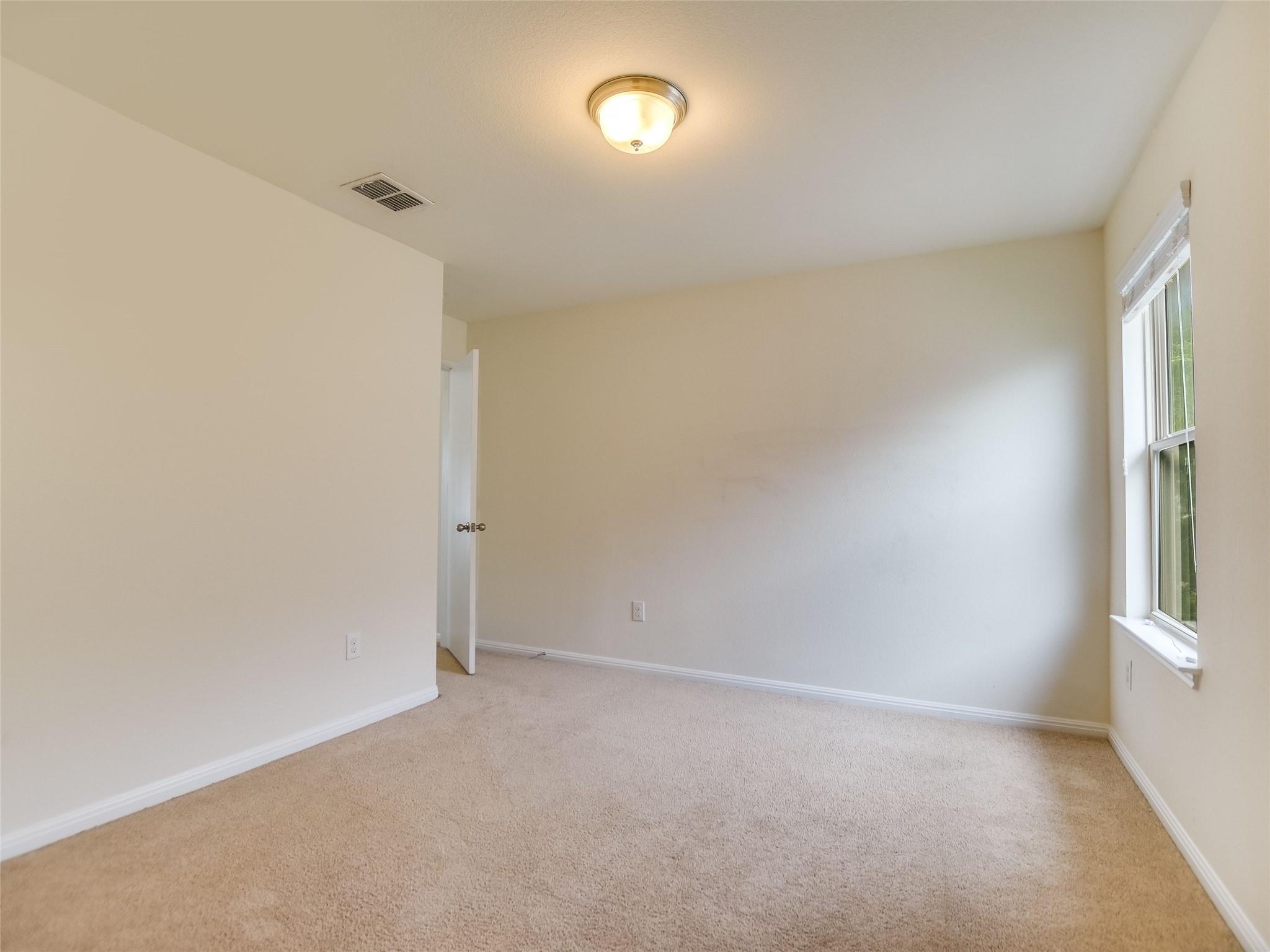 300 Wapiti Rd Property Photo 13