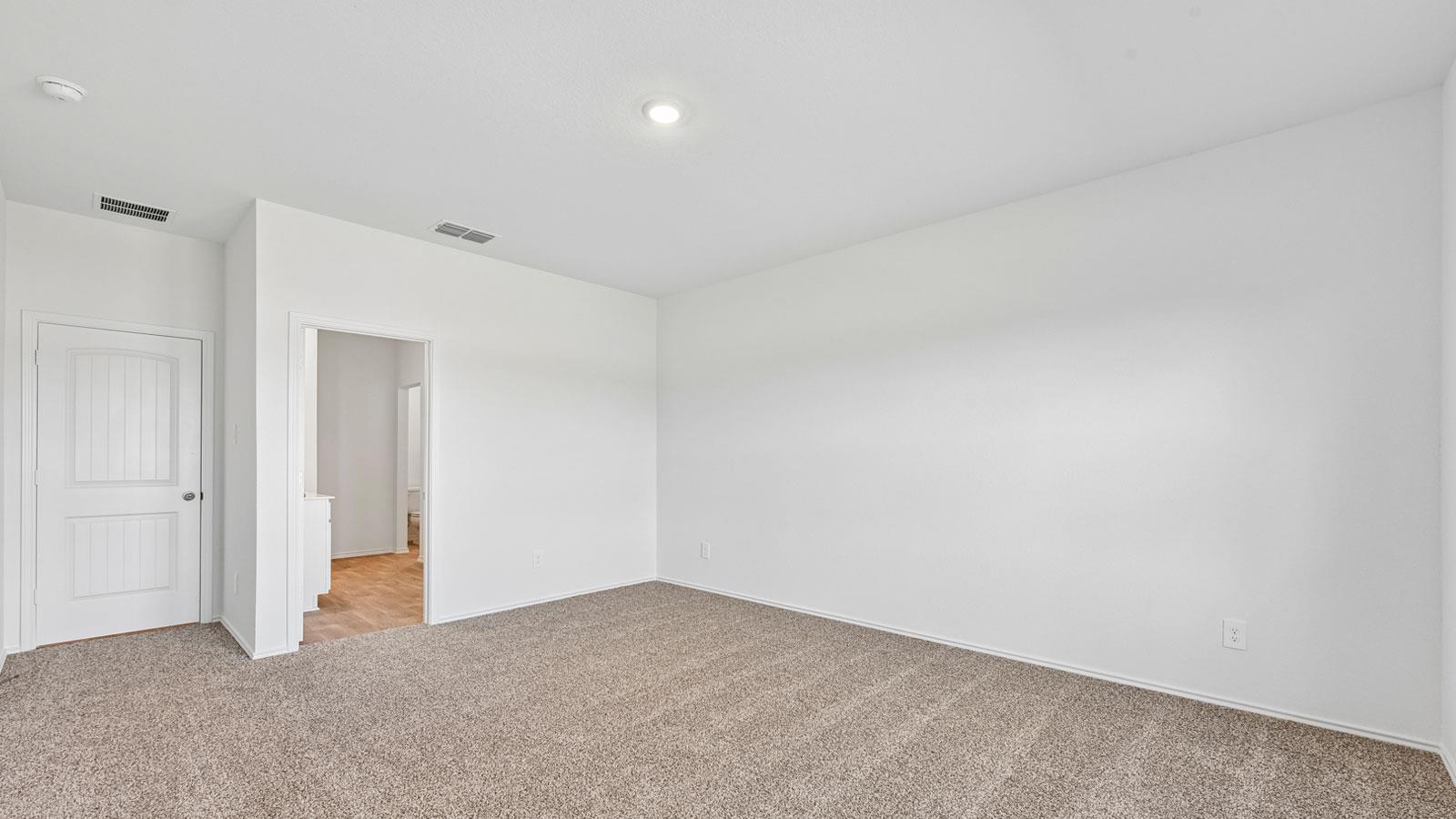 210 Salkeld Dr Property Photo 17