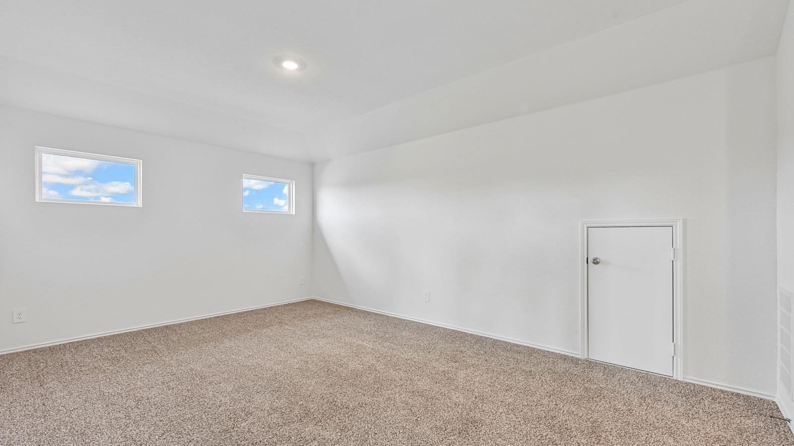 210 Salkeld Dr Property Photo 30