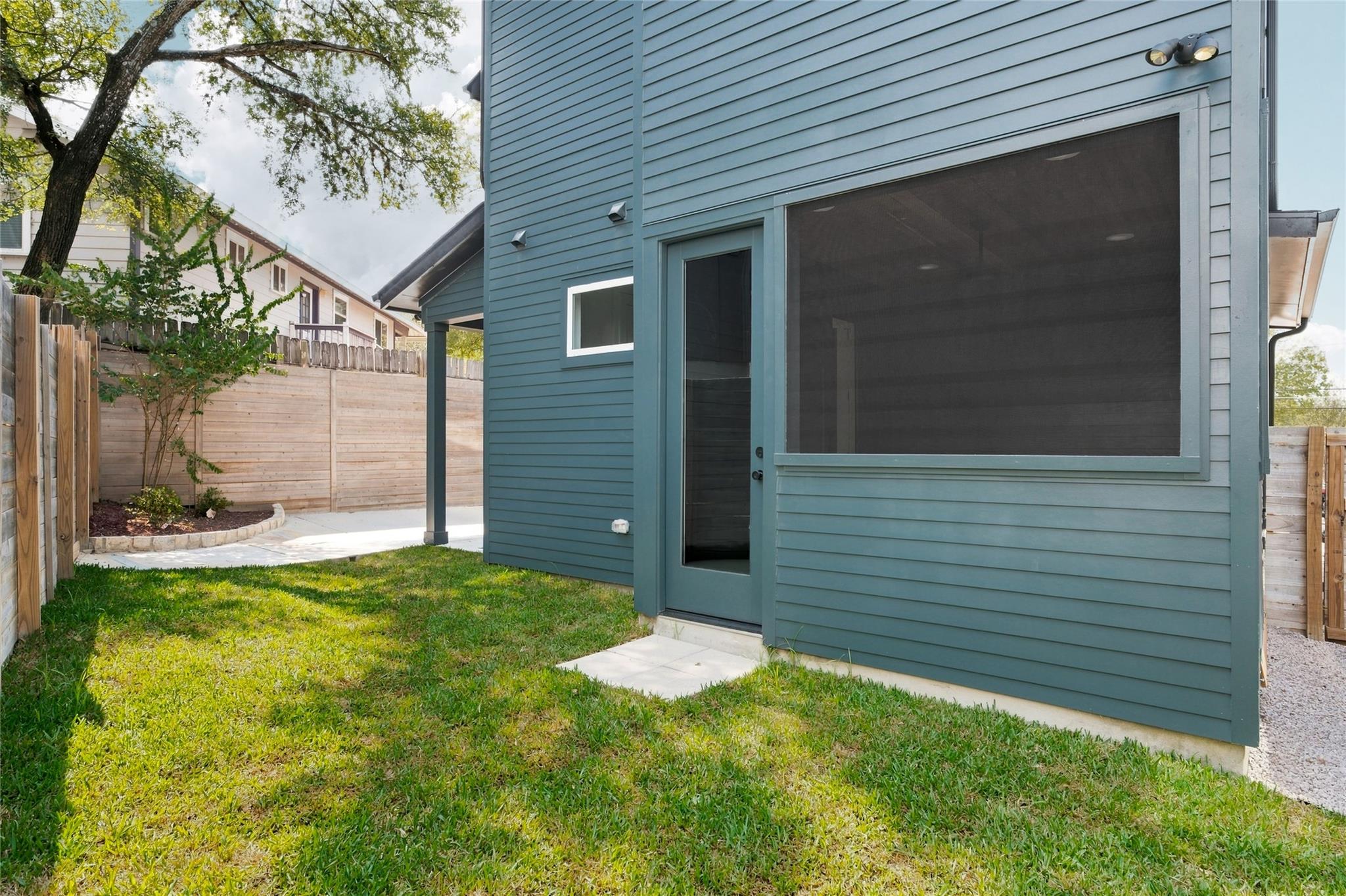 5506 Hudson St #2 Property Photo 19