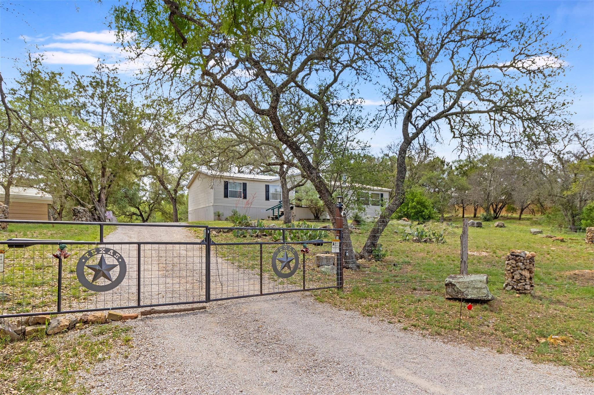119 Whitetail Property Photo
