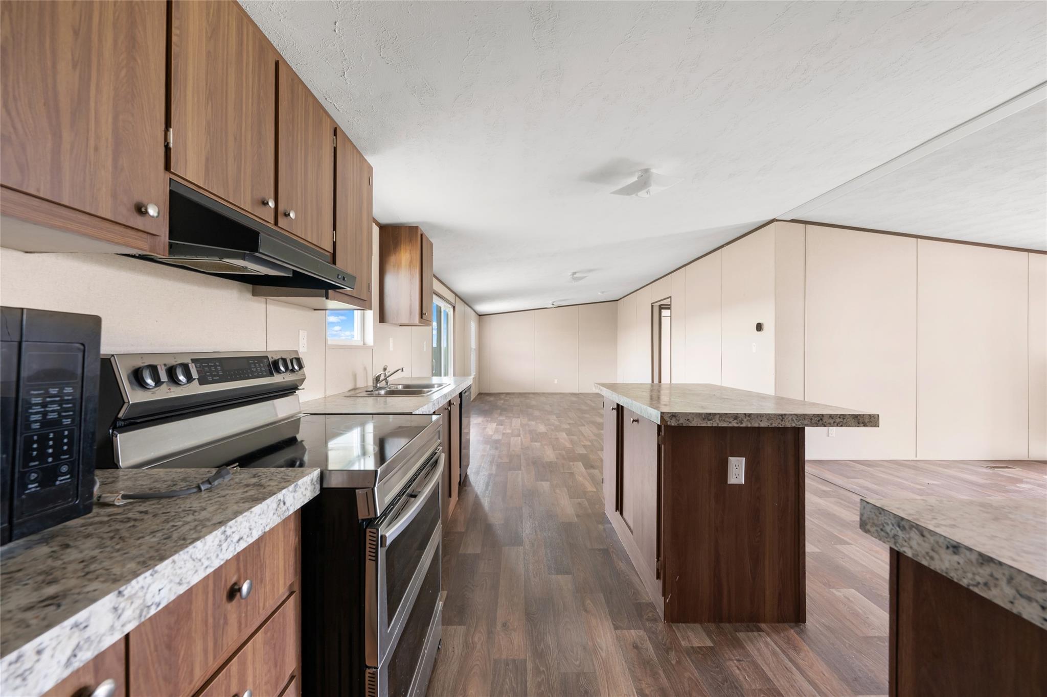360 Shady Oaks Dr #b Property Photo 11