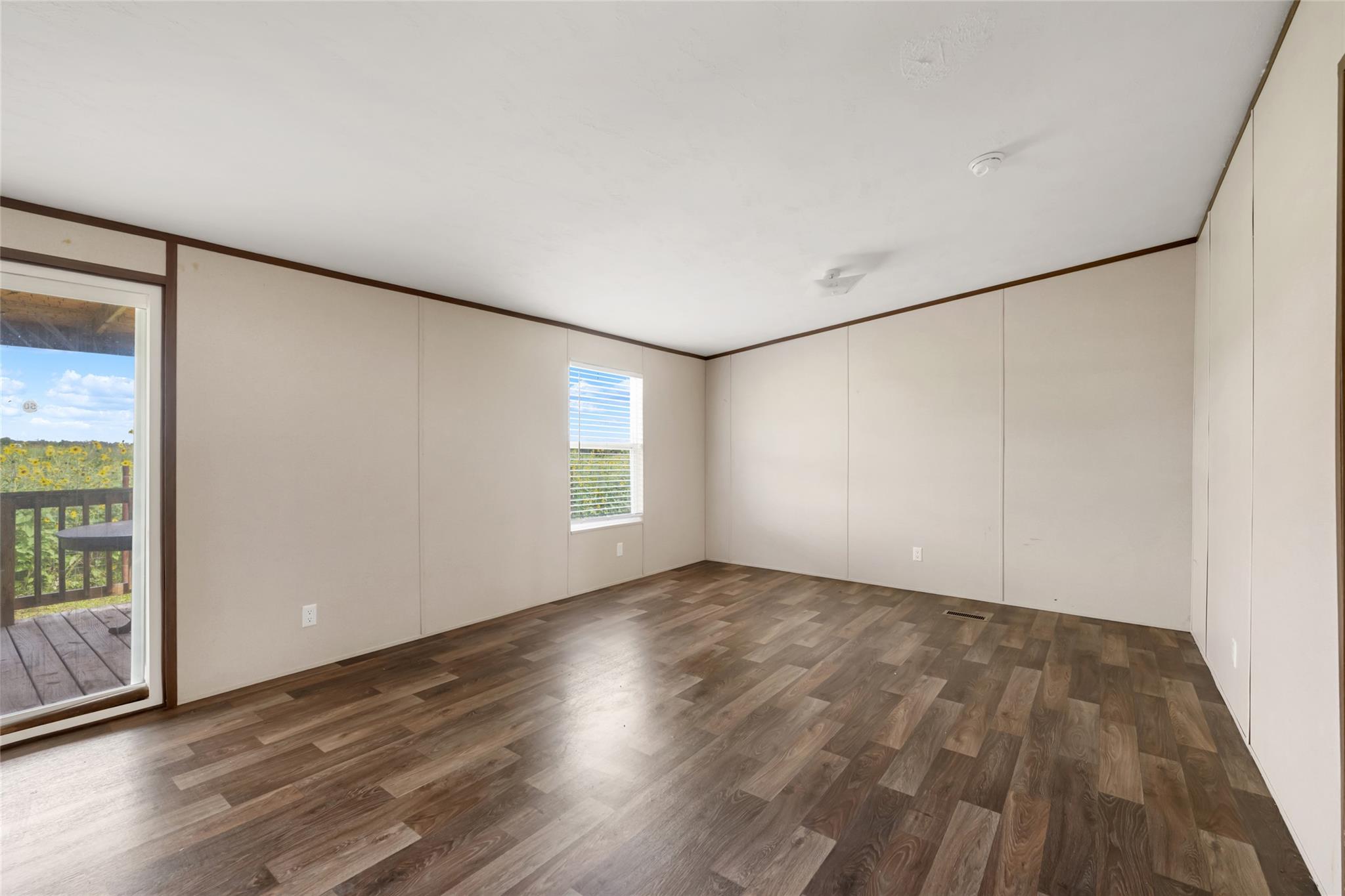 360 Shady Oaks Dr #b Property Photo 19