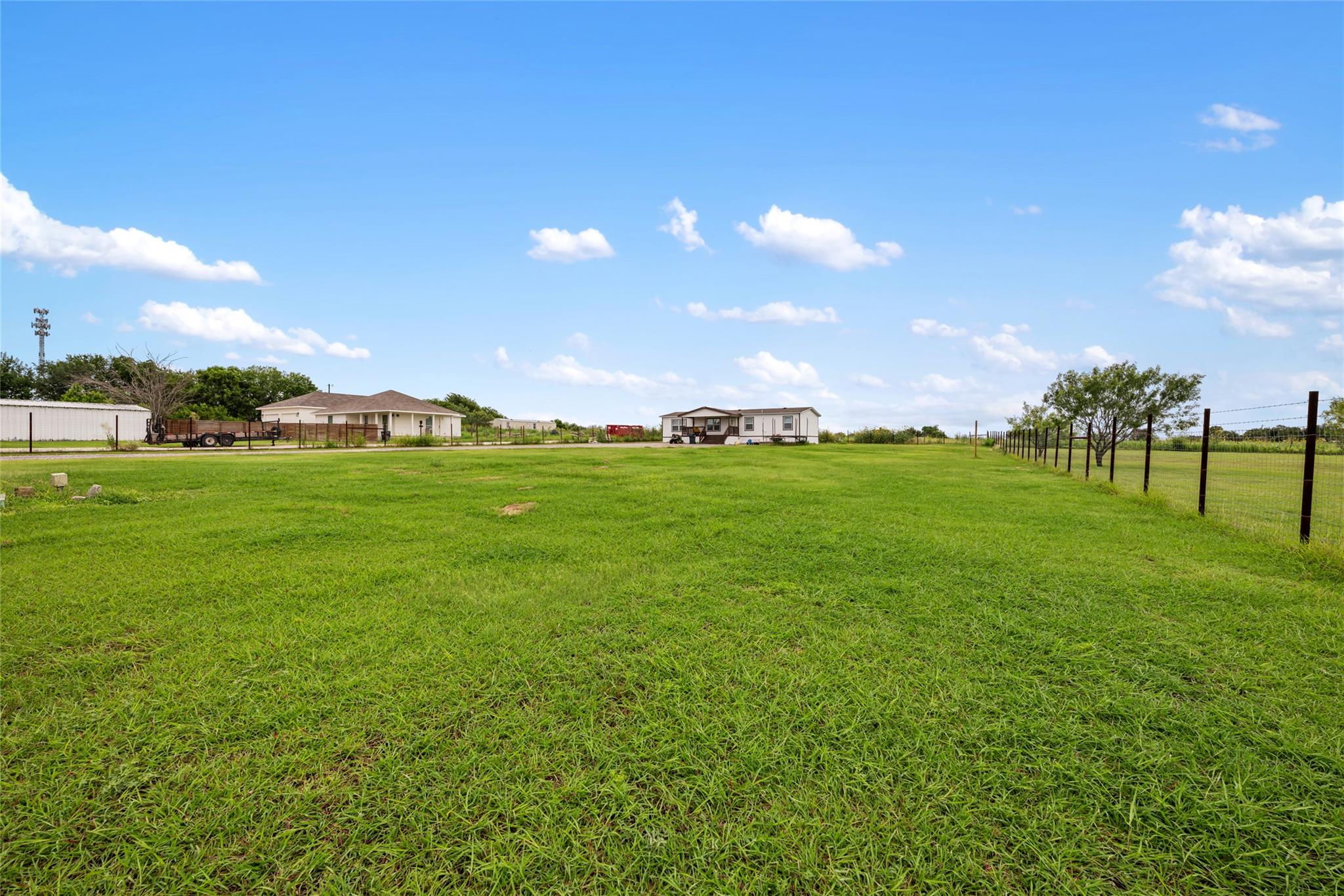 360 Shady Oaks Dr #b Property Photo 34
