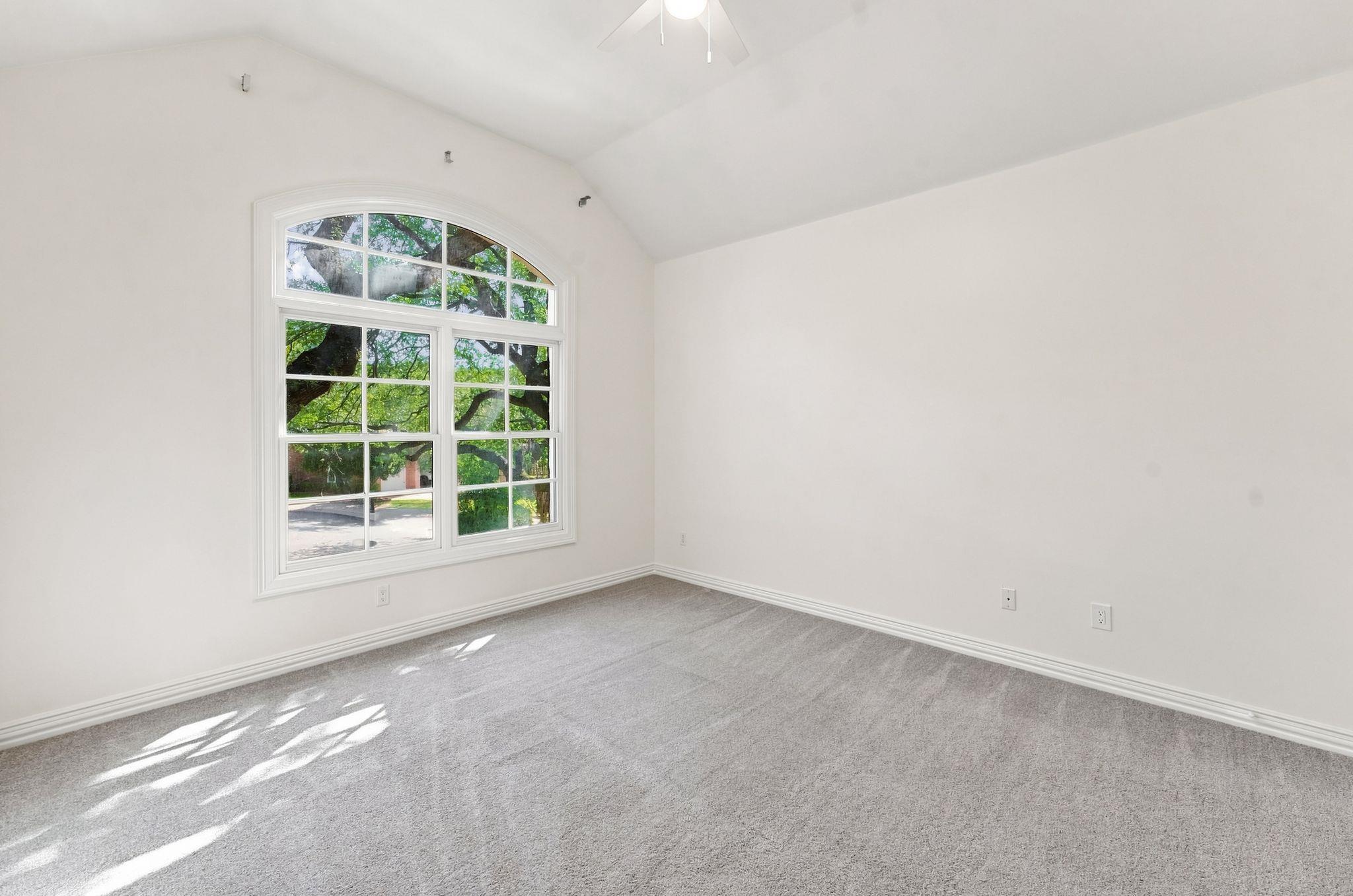2900 Meandering River Ct Property Photo 27