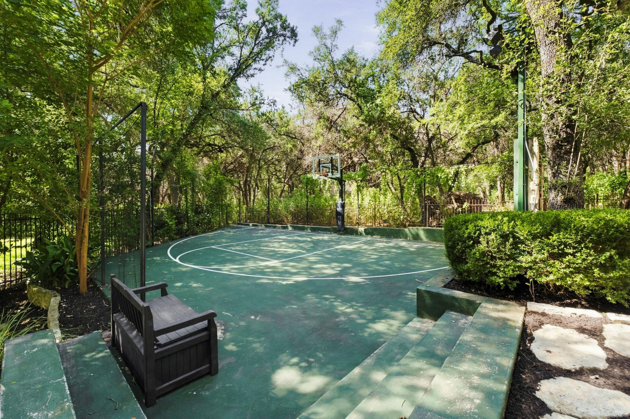 2900 Meandering River Ct Property Photo 32