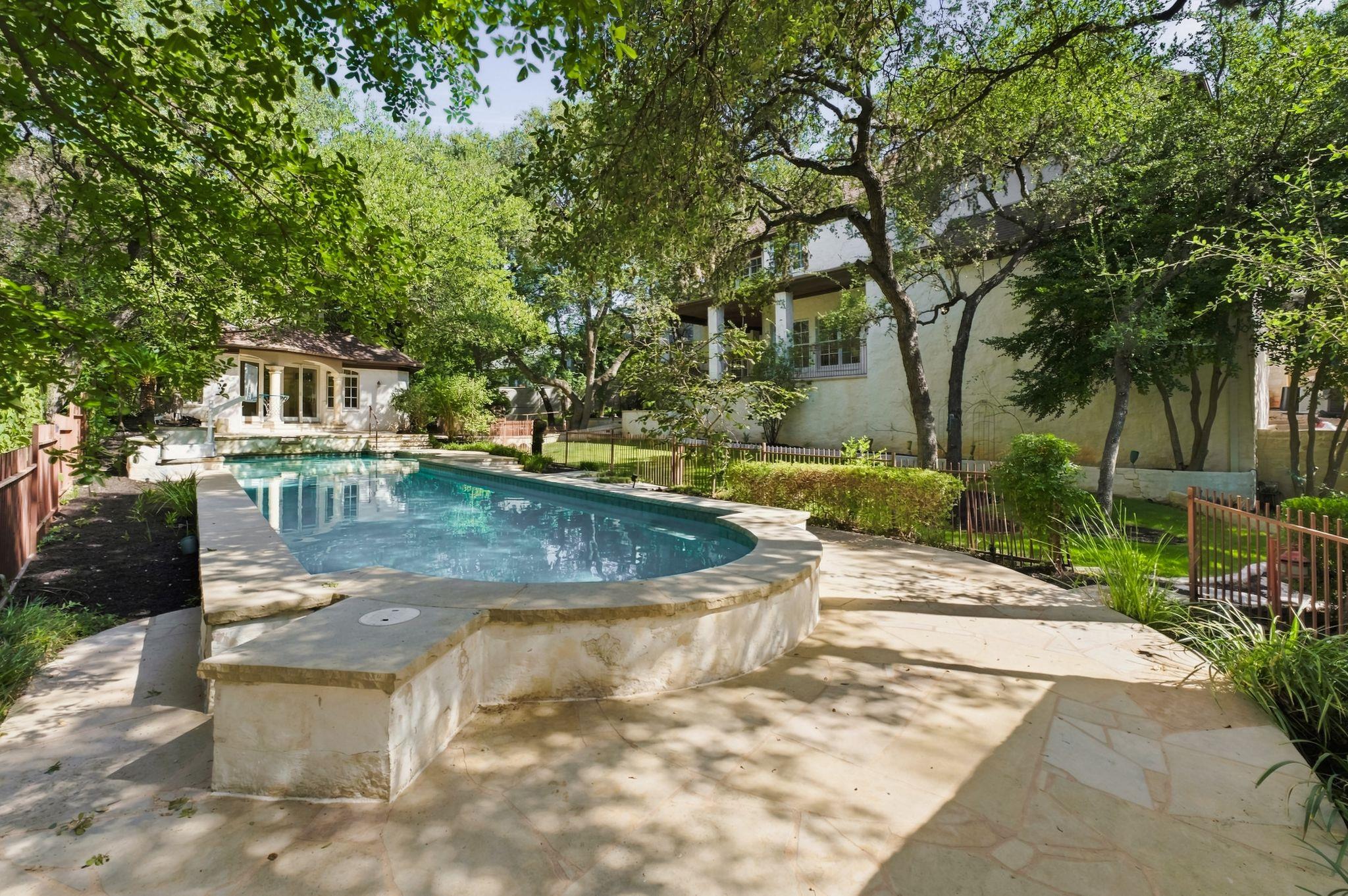 2900 Meandering River Ct Property Photo 35