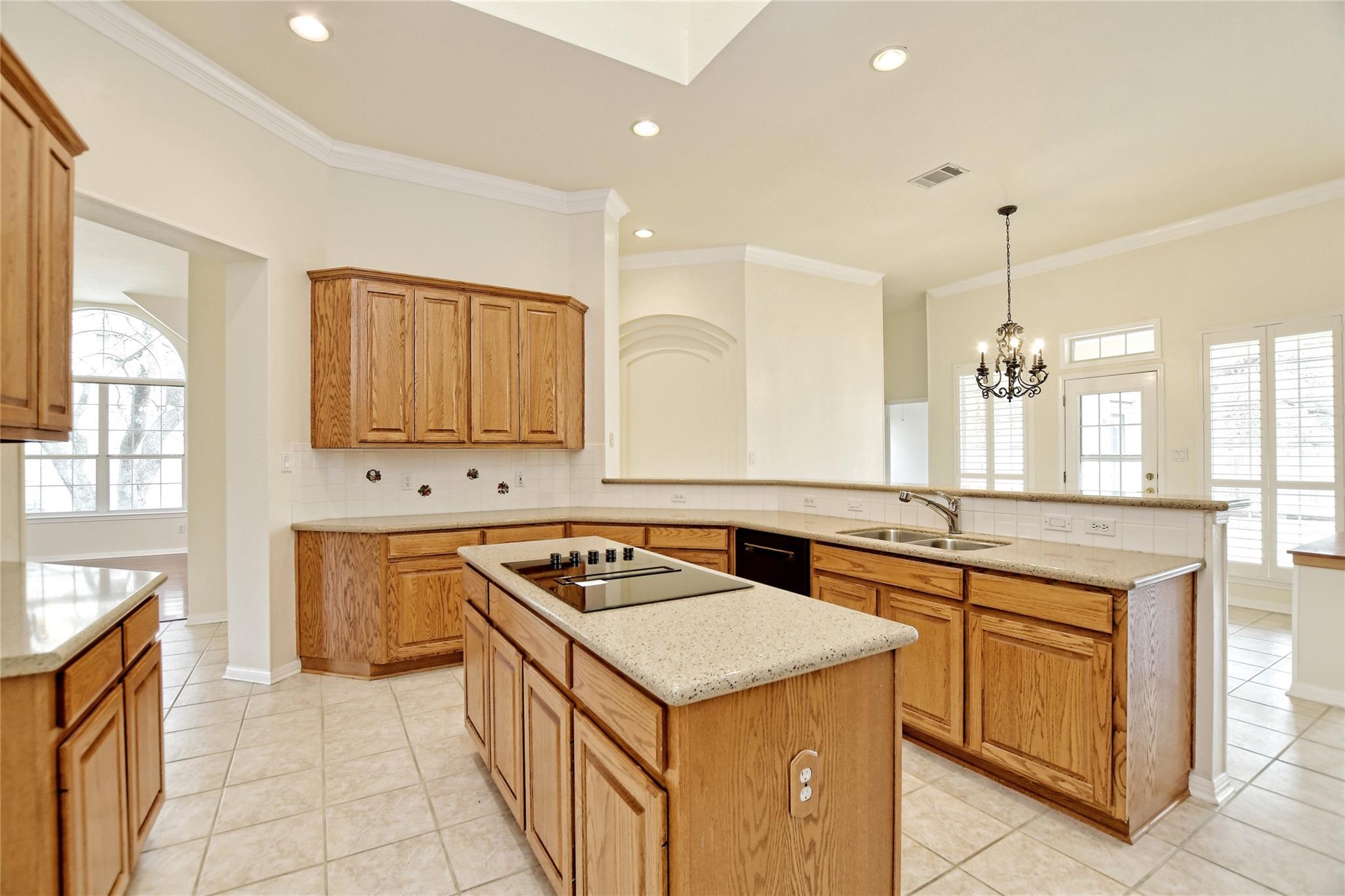 309 Champions Dr Property Photo 16