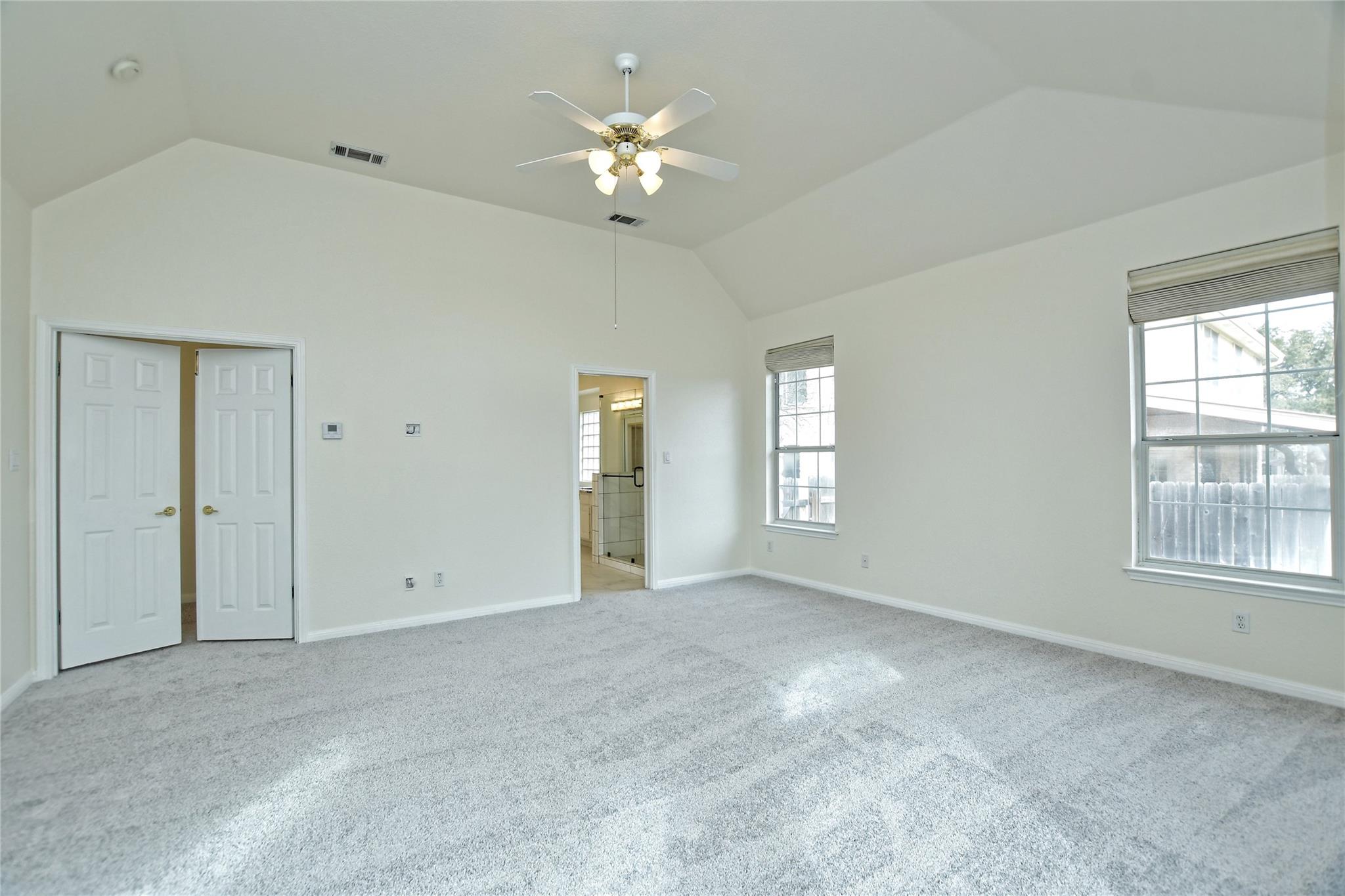 309 Champions Dr Property Photo 20