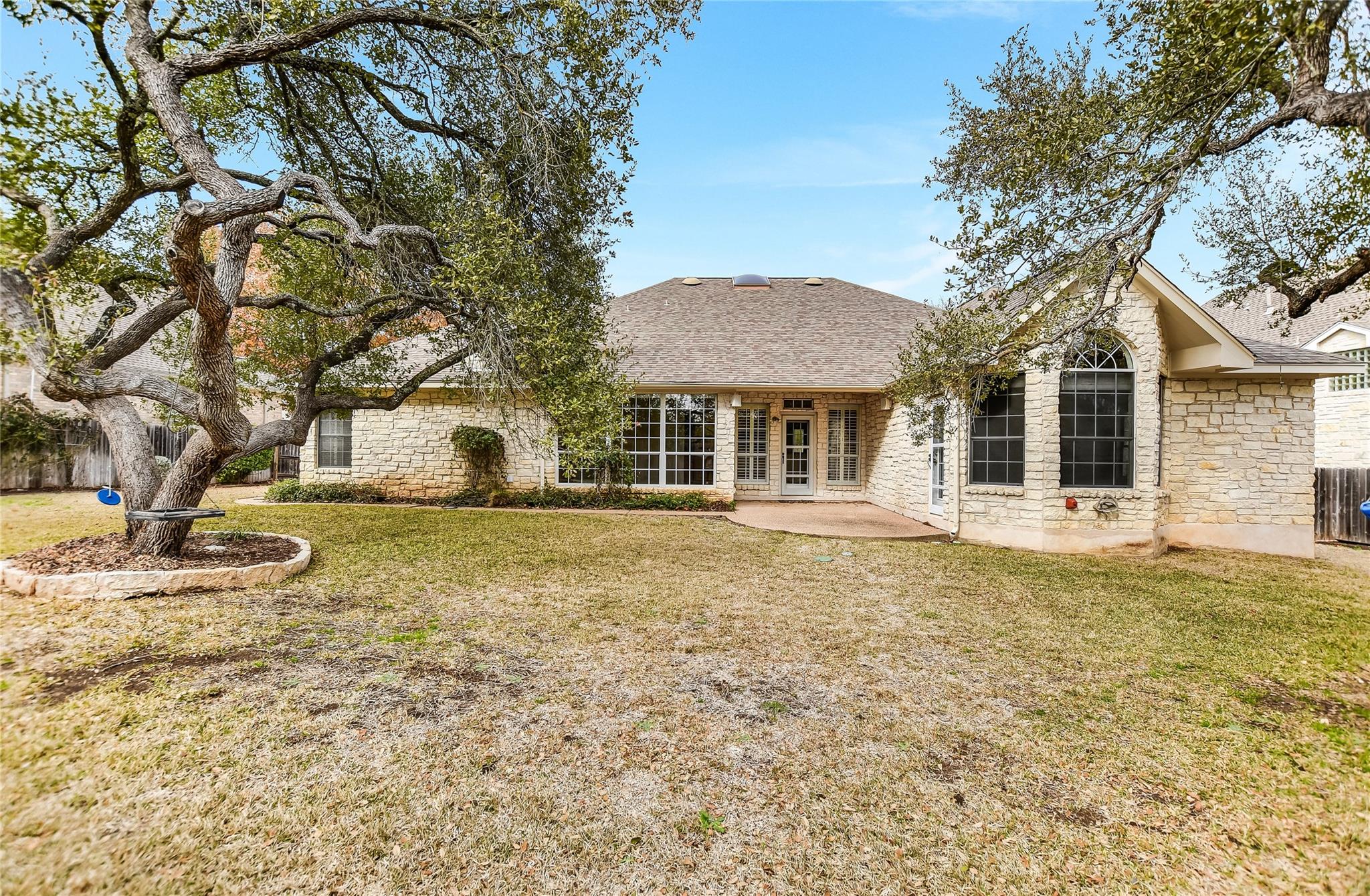 309 Champions Dr Property Photo 29