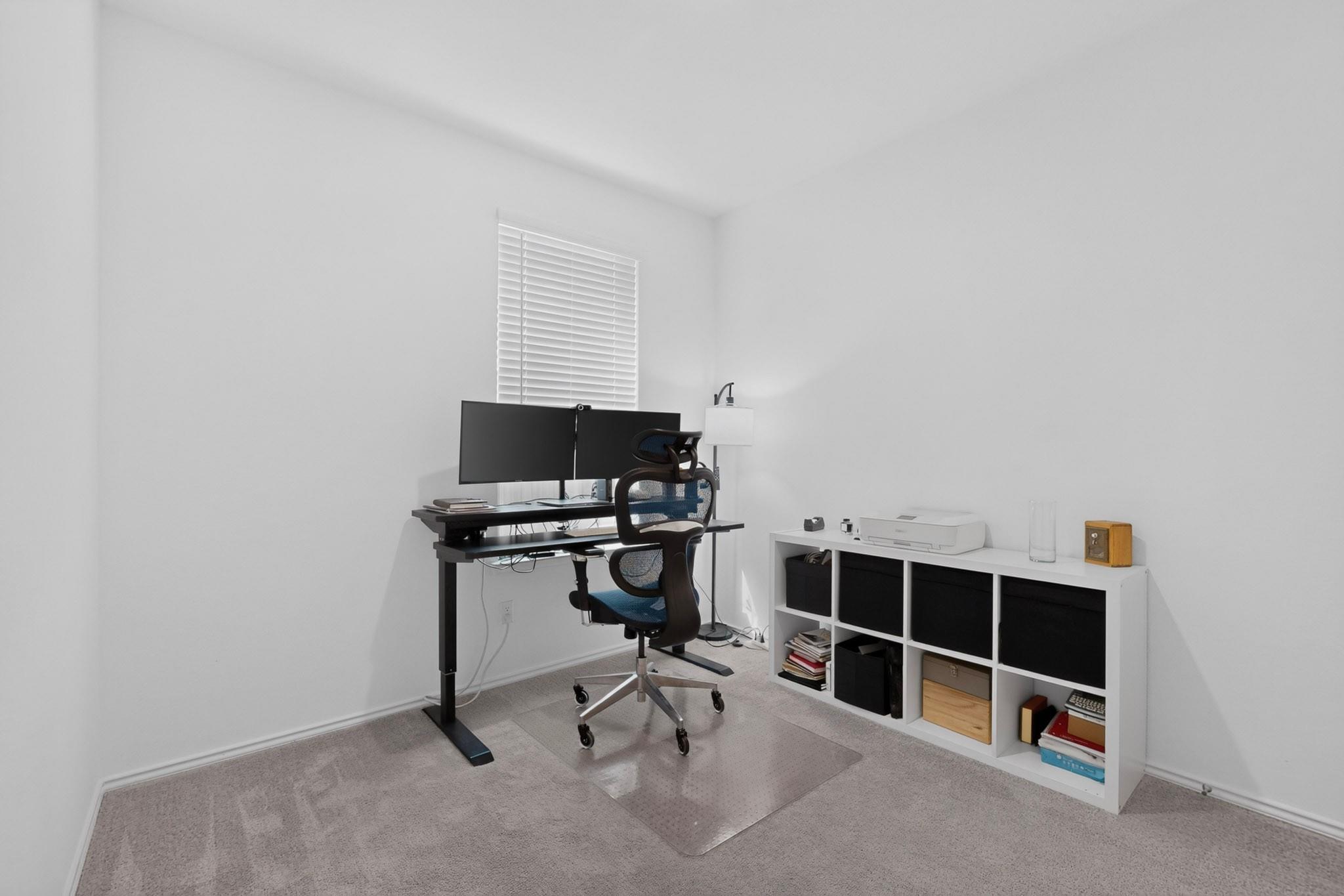 909 Black Alder St Property Photo 24