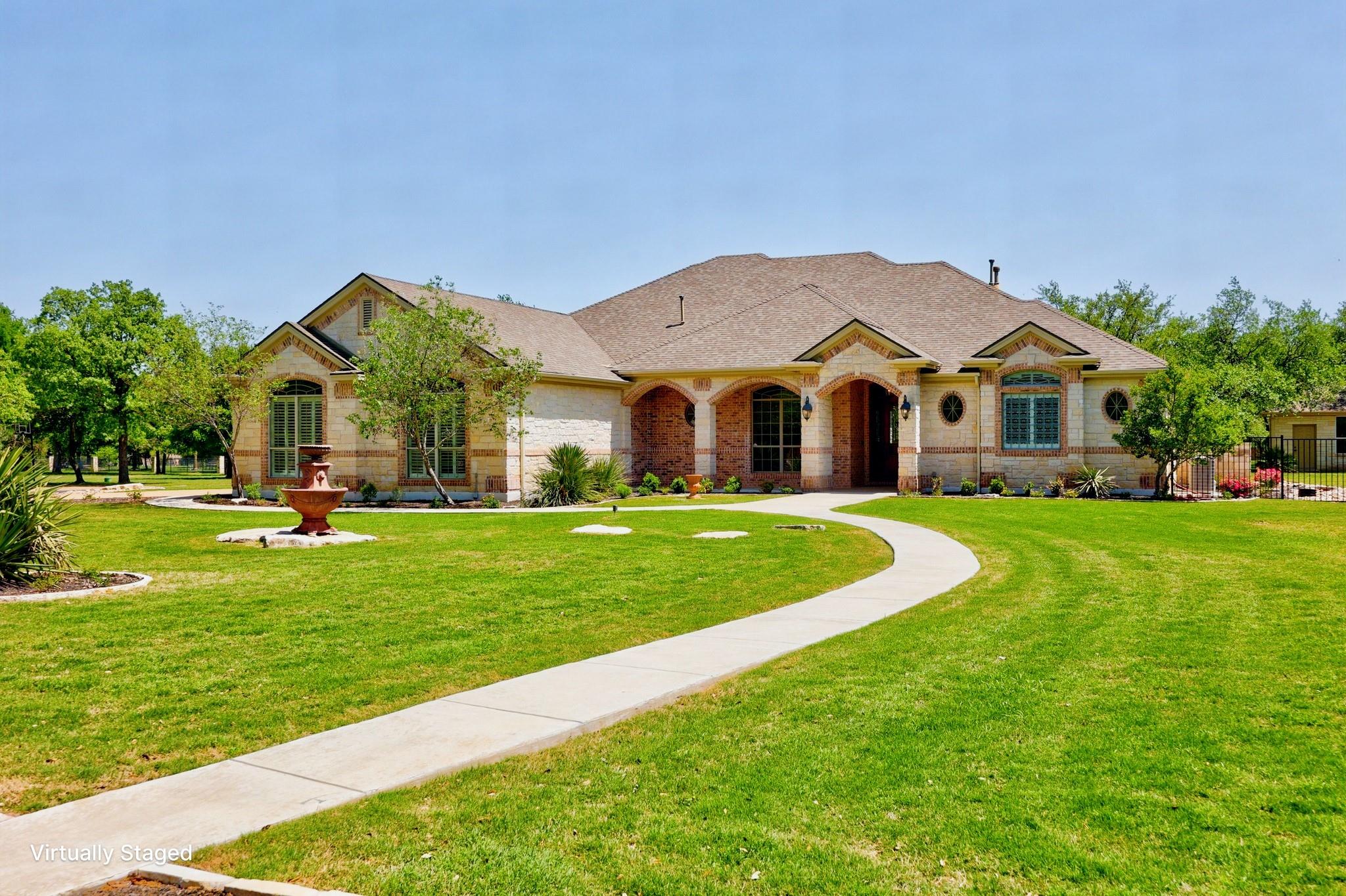 112 Shady Elm Property Photo