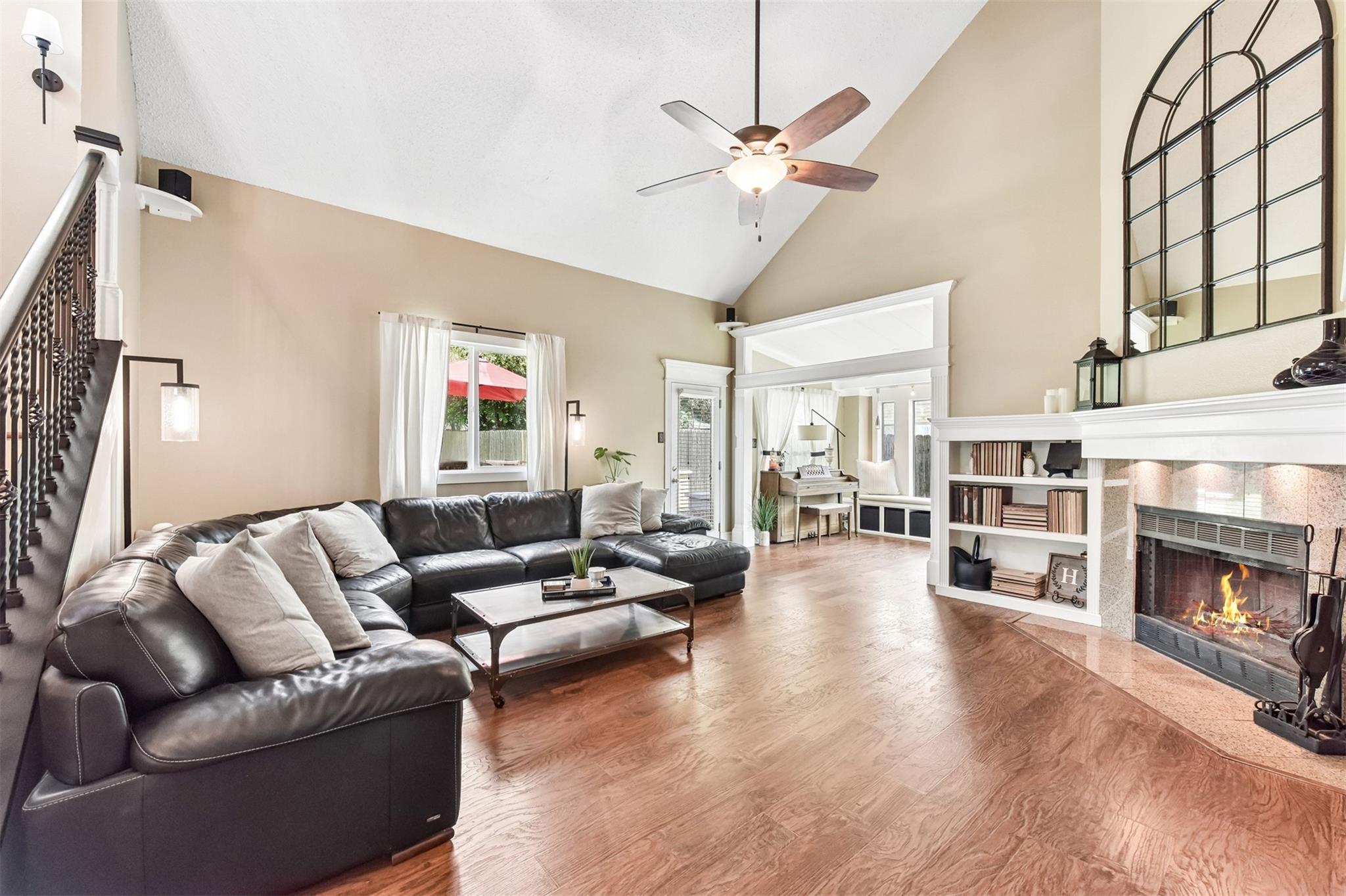 12500 Turkey Ridge Ct Property Photo 7