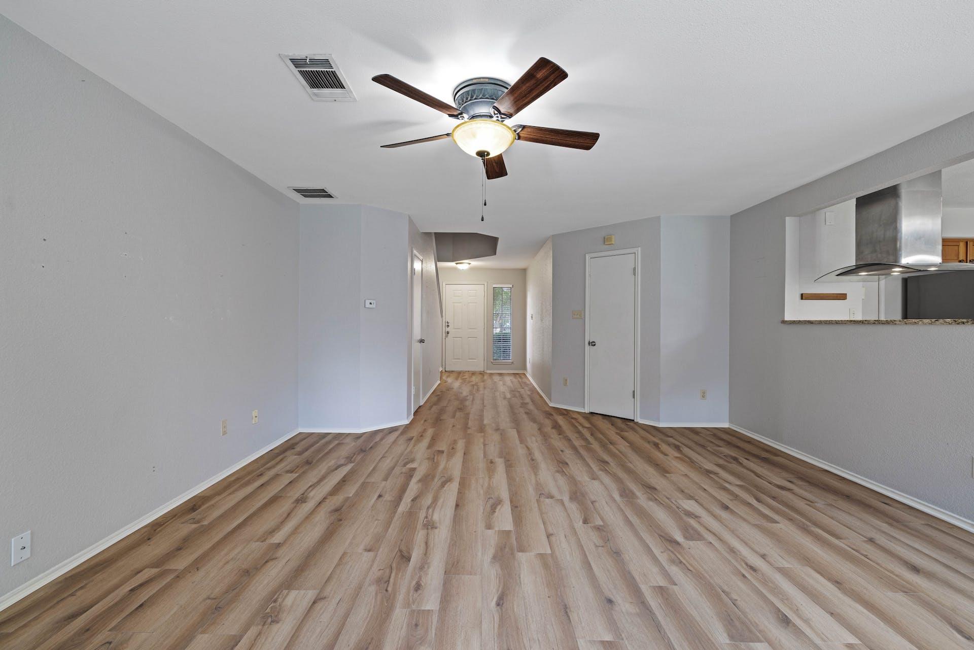 8413 Priest River Dr Property Photo 11