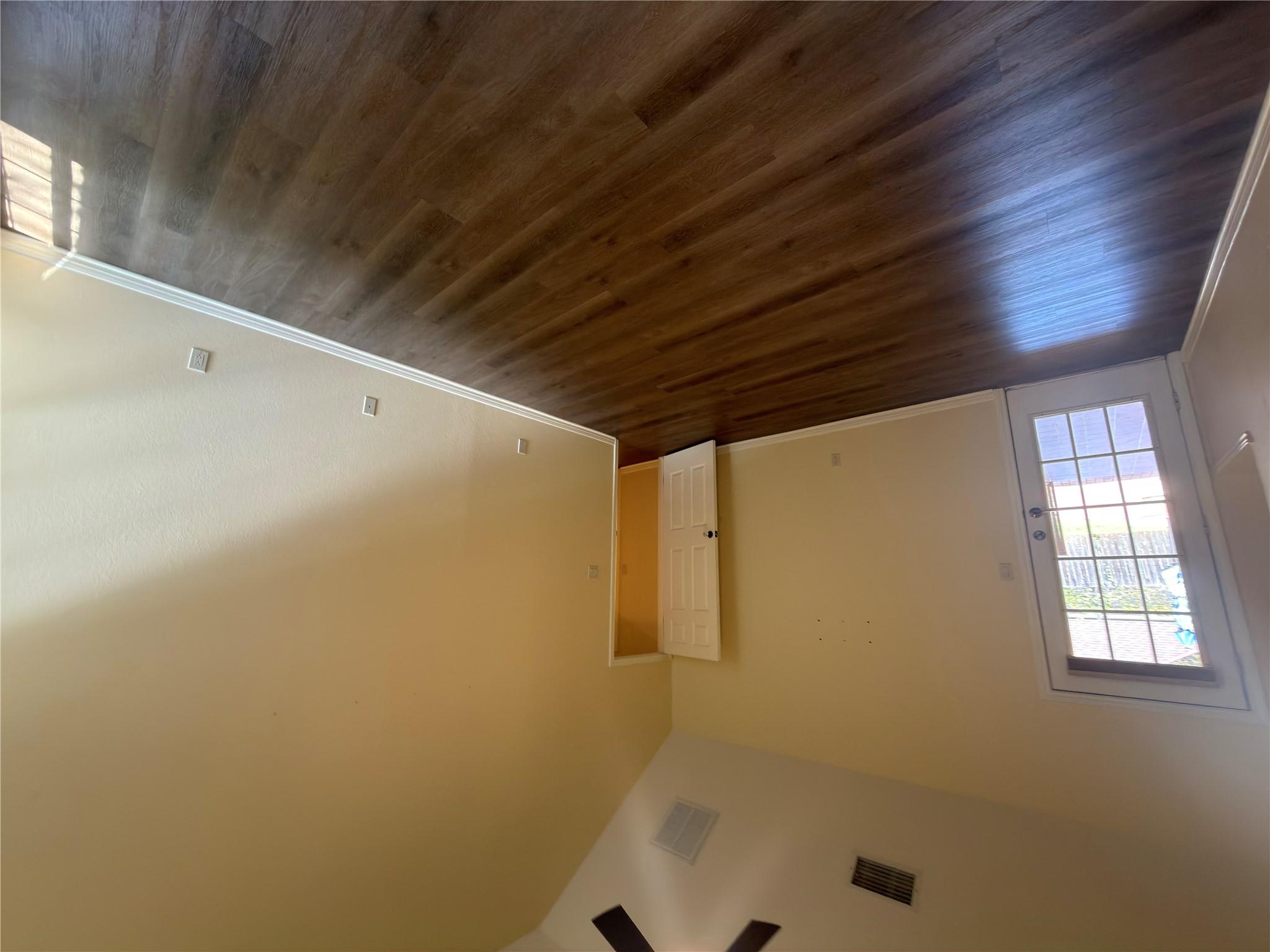 2008 Lancaster St Property Photo 26