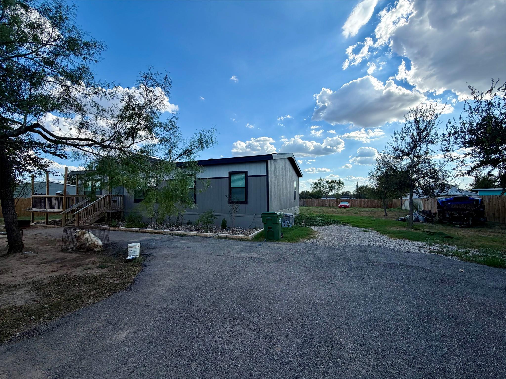 167 Guajolote St Property Photo 1