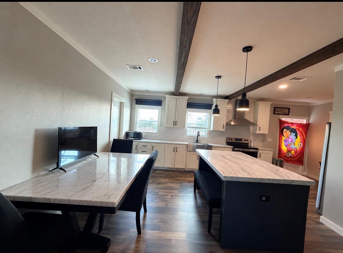 167 Guajolote St Property Photo 3